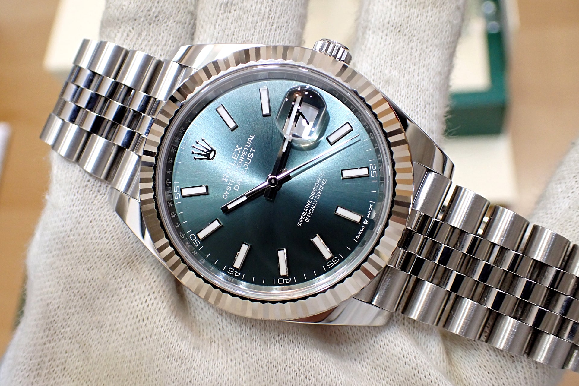 ROLEX/ロレックス デイトジャスト41 Ref.126334 WG/SS ミントグリーン/フルーテッドベゼル ジュビリーブレス 高年式/ノンポリッシュ