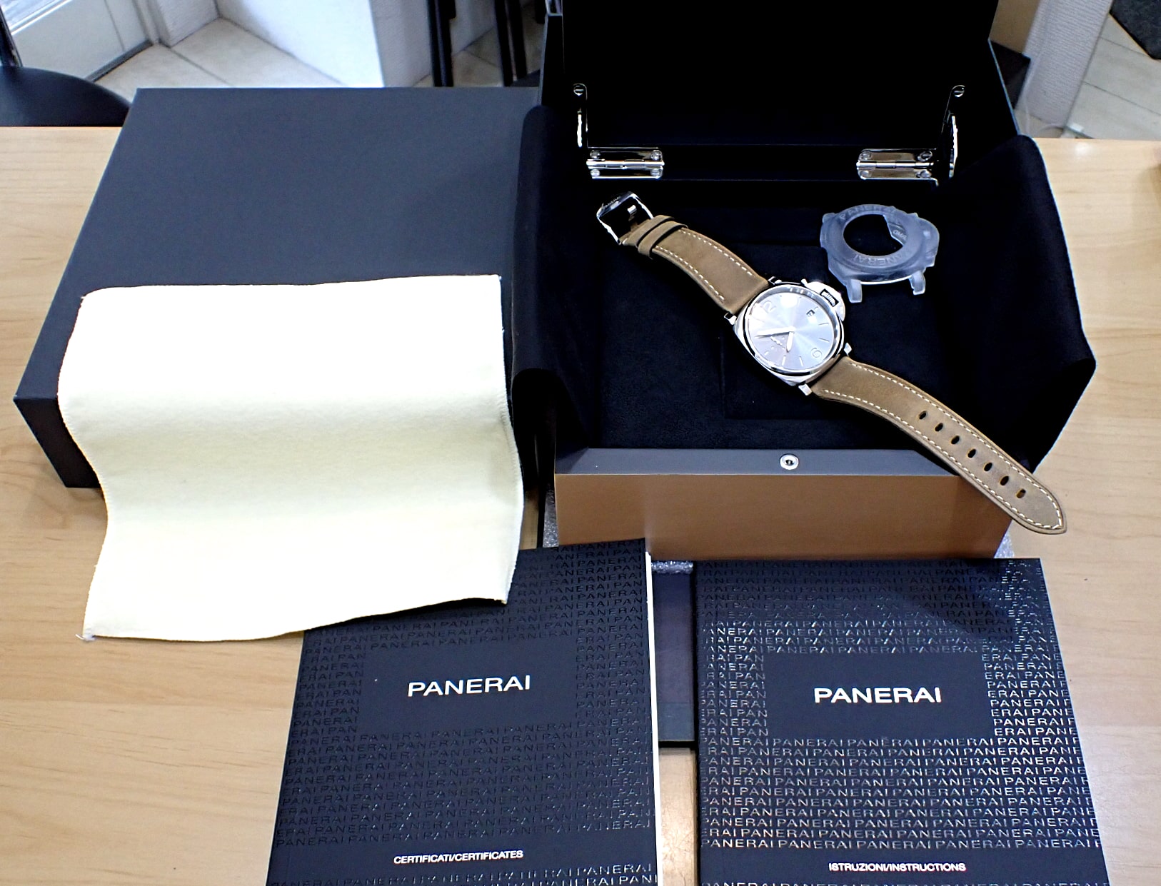 OFFICINE PANERAI/パネライ ルミノール ドゥエ 3デイズ オートマティック アッチャイオ 42MM Ref.PAM00904