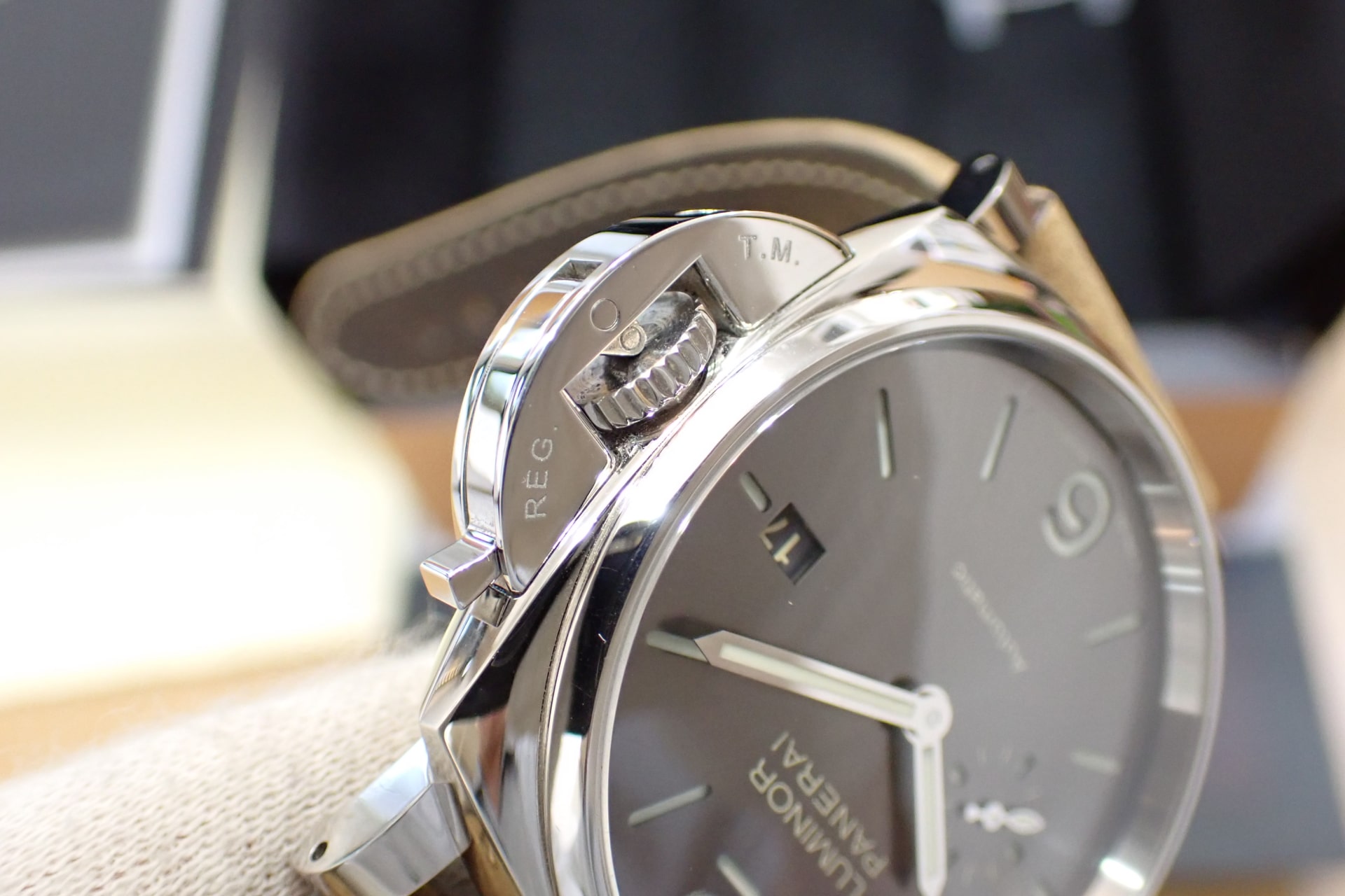 OFFICINE PANERAI/パネライ ルミノール ドゥエ 3デイズ オートマティック アッチャイオ 42MM Ref.PAM00904