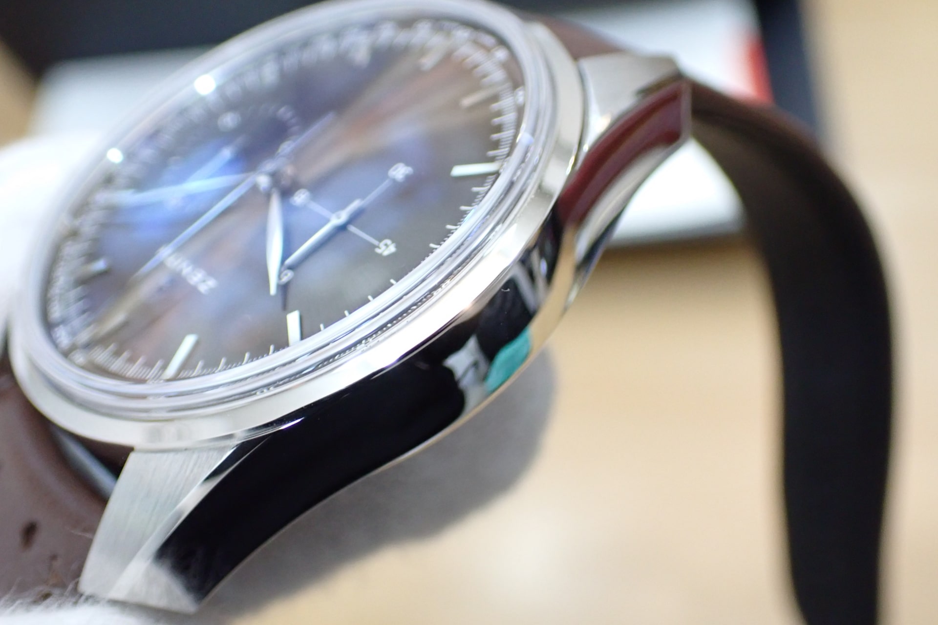 ゼニス/ZENITH クロノマスター ヘリテージ 146 38mm Ref.03.2150.4069/75.C806 ブラウン