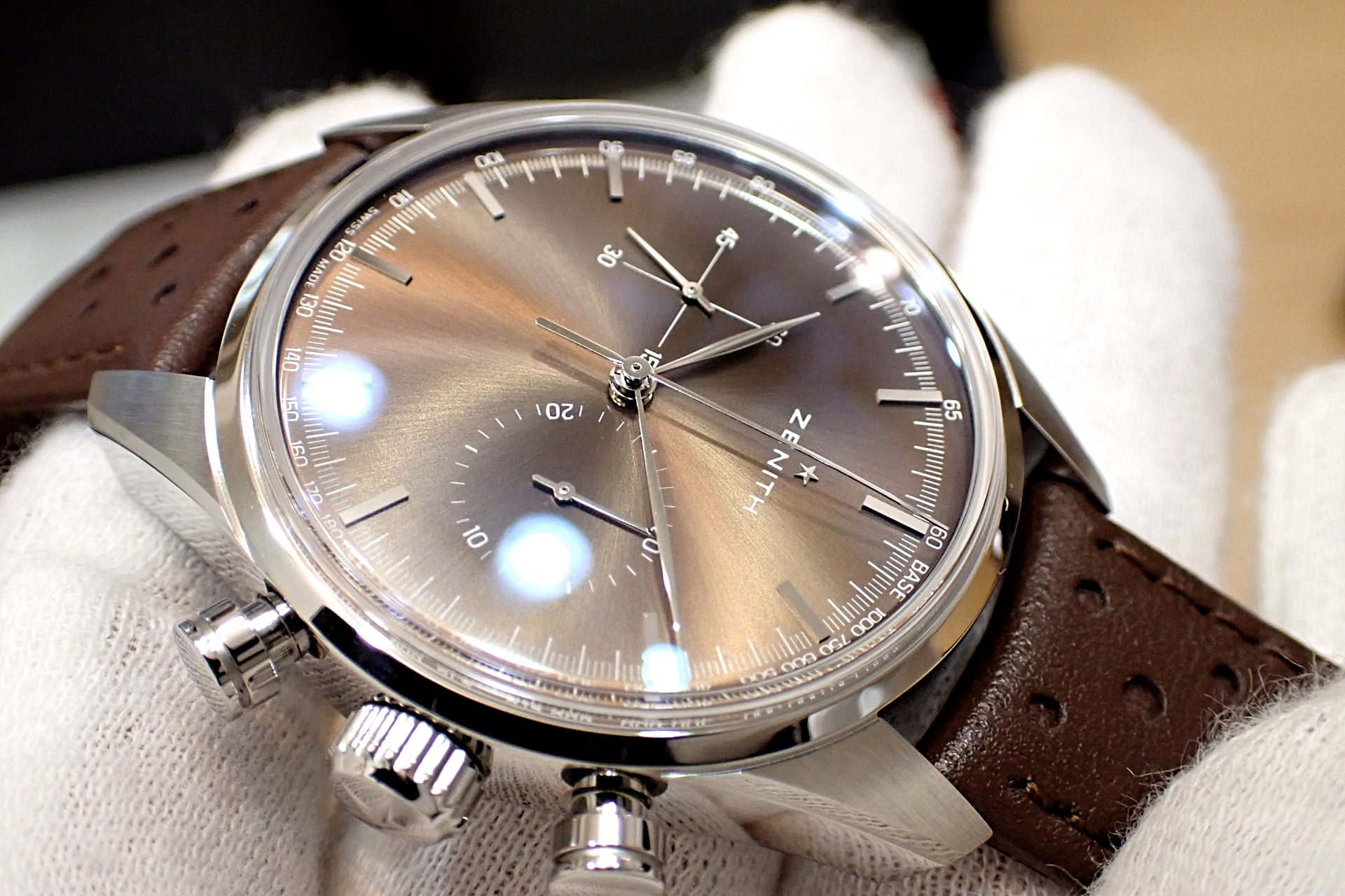 ゼニス/ZENITH クロノマスター ヘリテージ 146 38mm Ref.03.2150.4069/75.C806 ブラウン