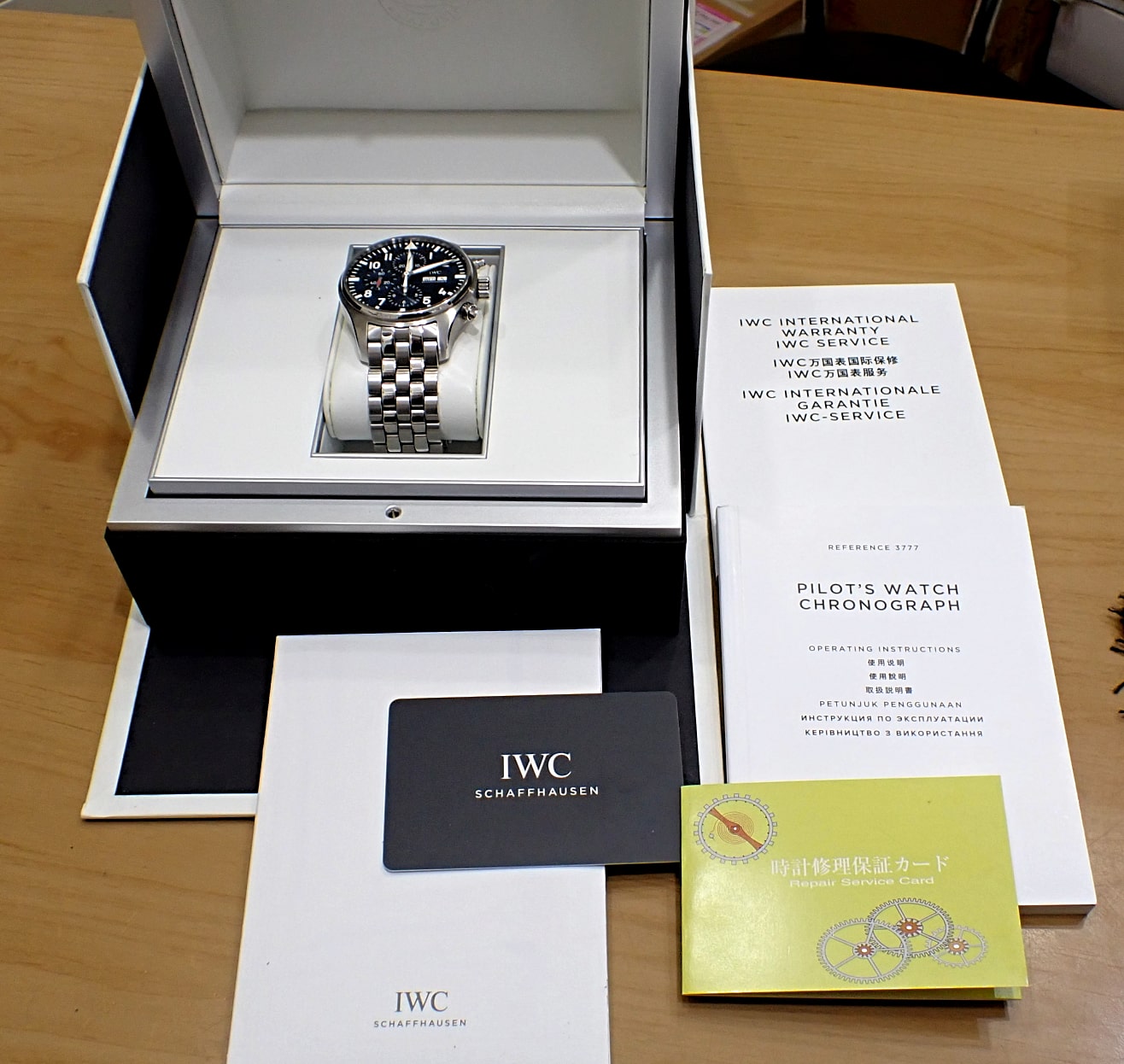 IWC パイロットウォッチ クロノグラフ プティプランス Ref.IW377717 ブルー