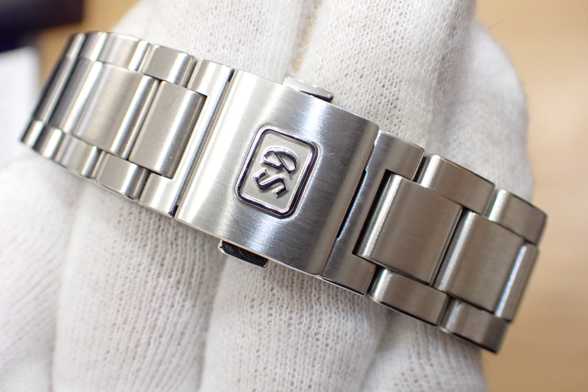 グランドセイコー /GrandSeiko 9Fクオーツ そごう千葉 限定70本 アイスブルー文字盤 SBGV249(9F82-0AM0)