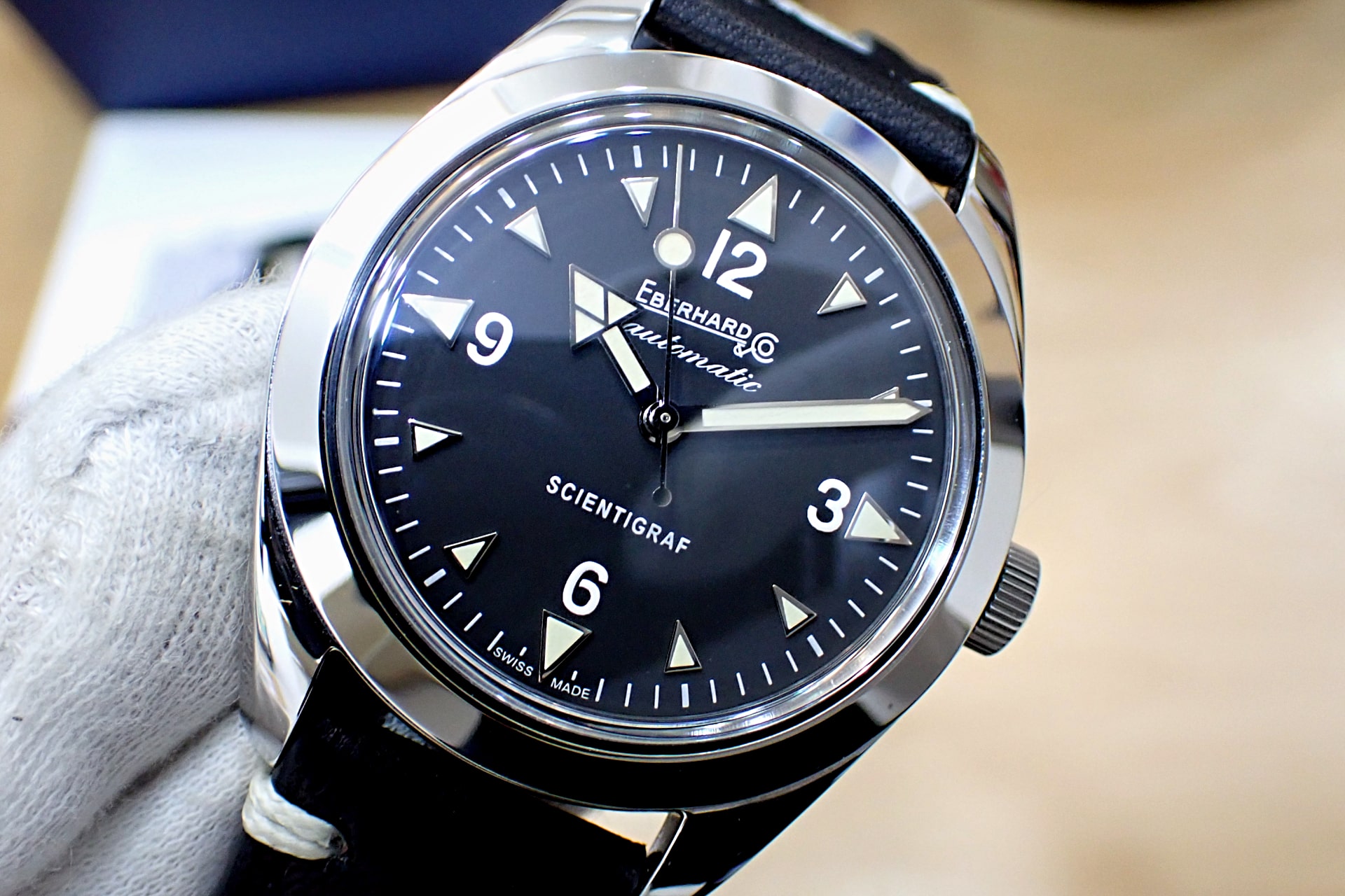 EBERHARD/エベラール サイエンティグラフ Ref.41043.01 CP 黒文字盤 メーカー純正レザーストラップ2本付き