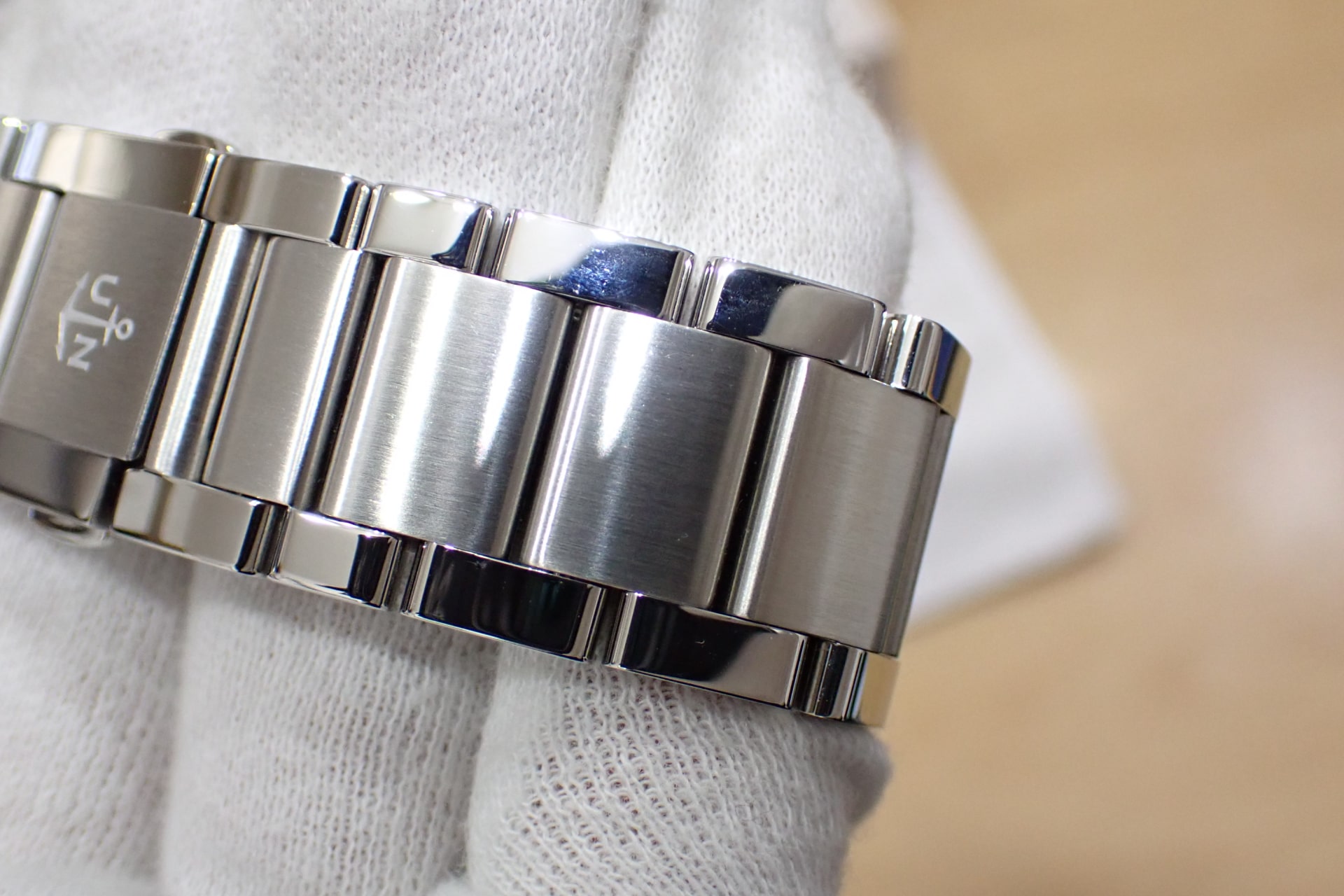 ユリスナルダン/ ULYSSE NARDIN マリーン トルピユール Ref.1183-310/43 ブルー文字盤 ステンレスブレスレットモデル