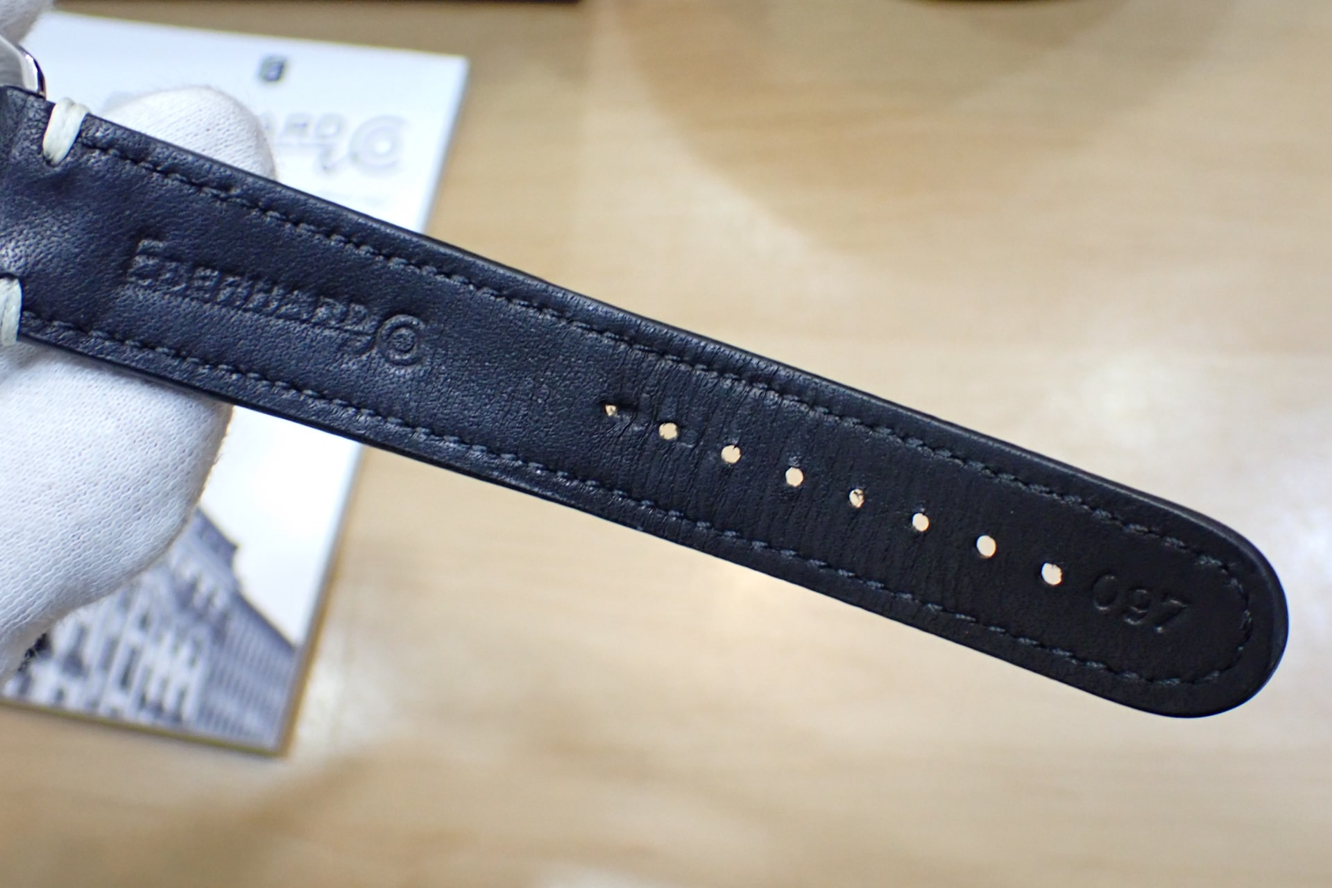 EBERHARD/エベラール サイエンティグラフ Ref.41043.01 CP 黒文字盤 メーカー純正レザーストラップ2本付き