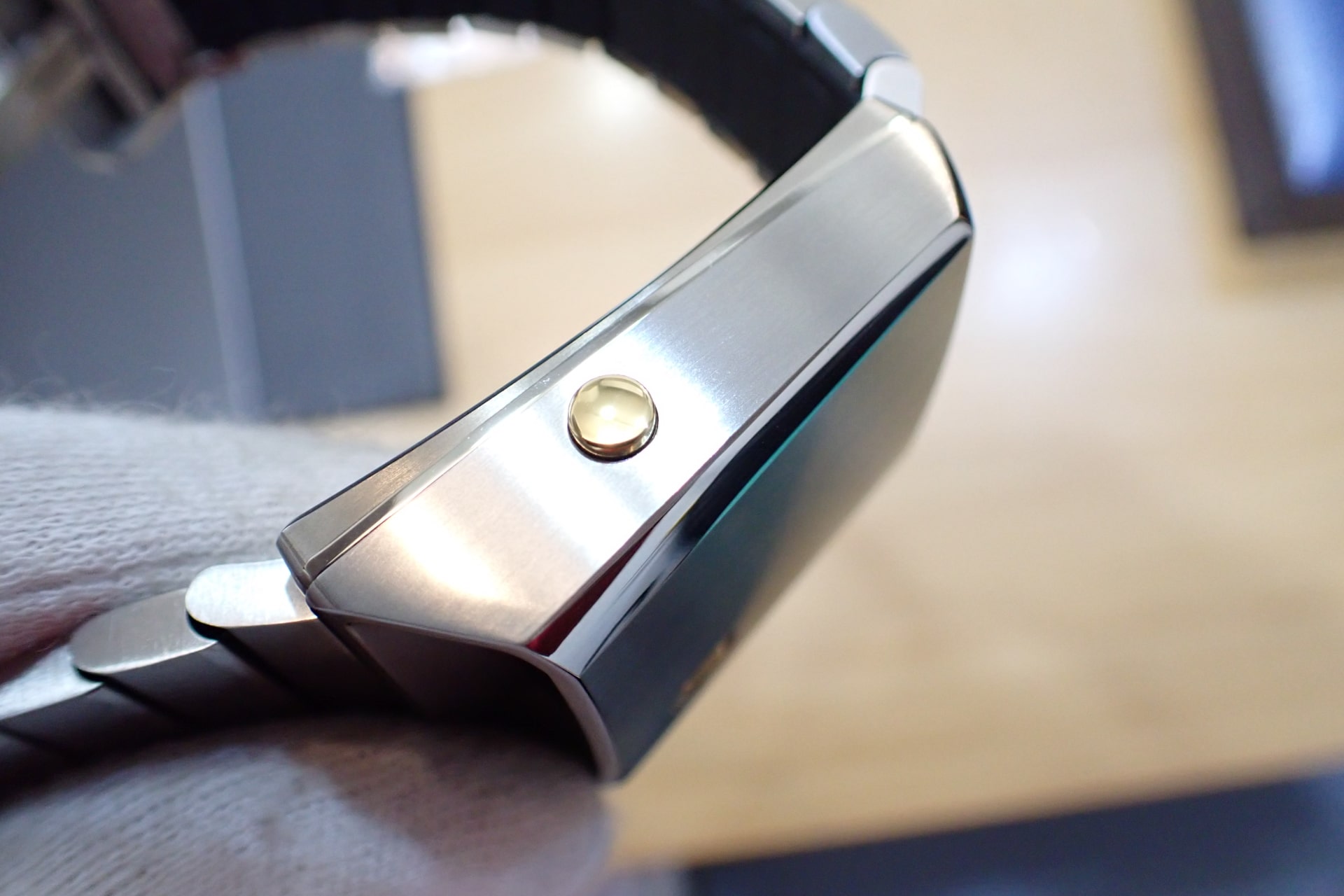 GIRARD PERREGAUX/ジラールペルゴ キャスケット Ref.39800-21-3199-6CM 世界限定820本 チタン製