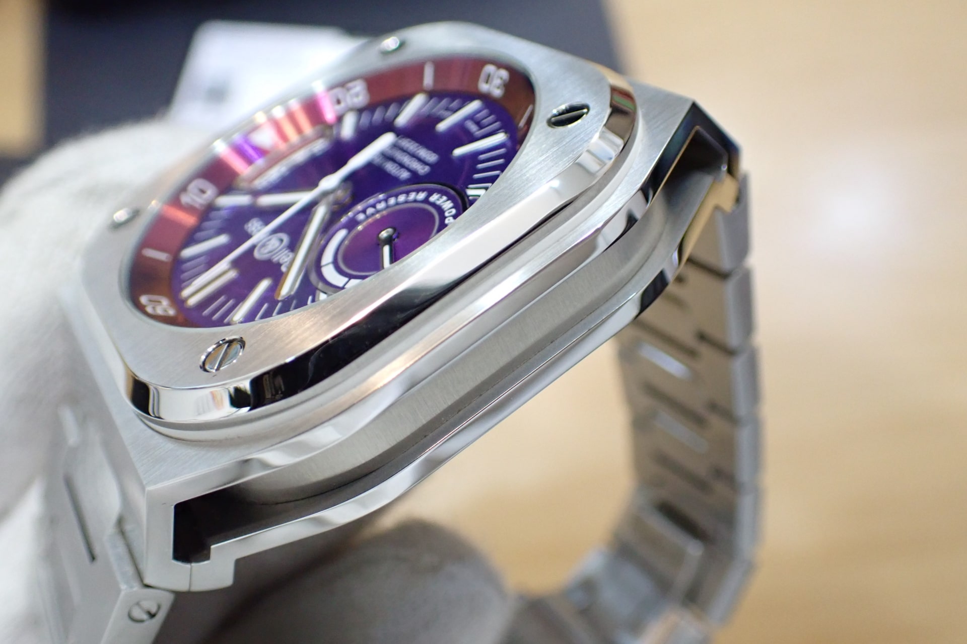 ベル&ロス/Bell&Ross BR-X5 イリデセント ブティック限定 Ref.BRX5R-IRS-ST/SRB