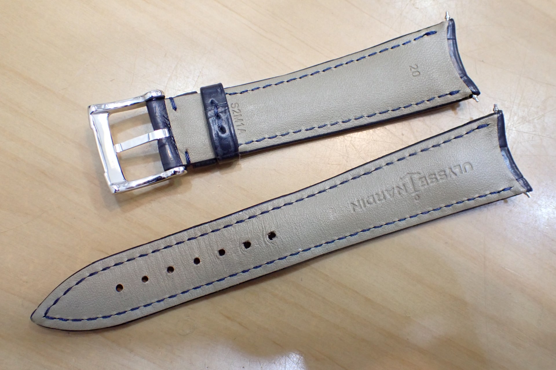 ULYSSE NARDIN/ユリスナルダン クラシコ エナメル文字盤 ブルー Ref.3203-136/E3