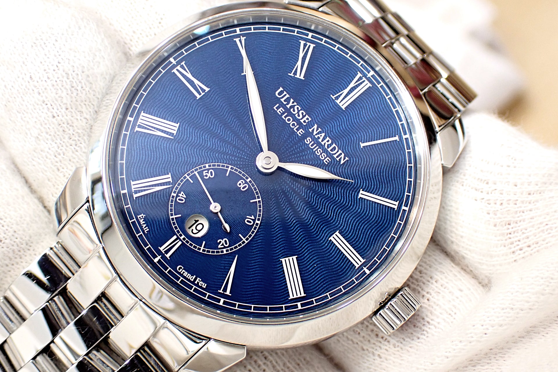 ULYSSE NARDIN/ユリスナルダン クラシコ エナメル文字盤 ブルー Ref.3203-136/E3