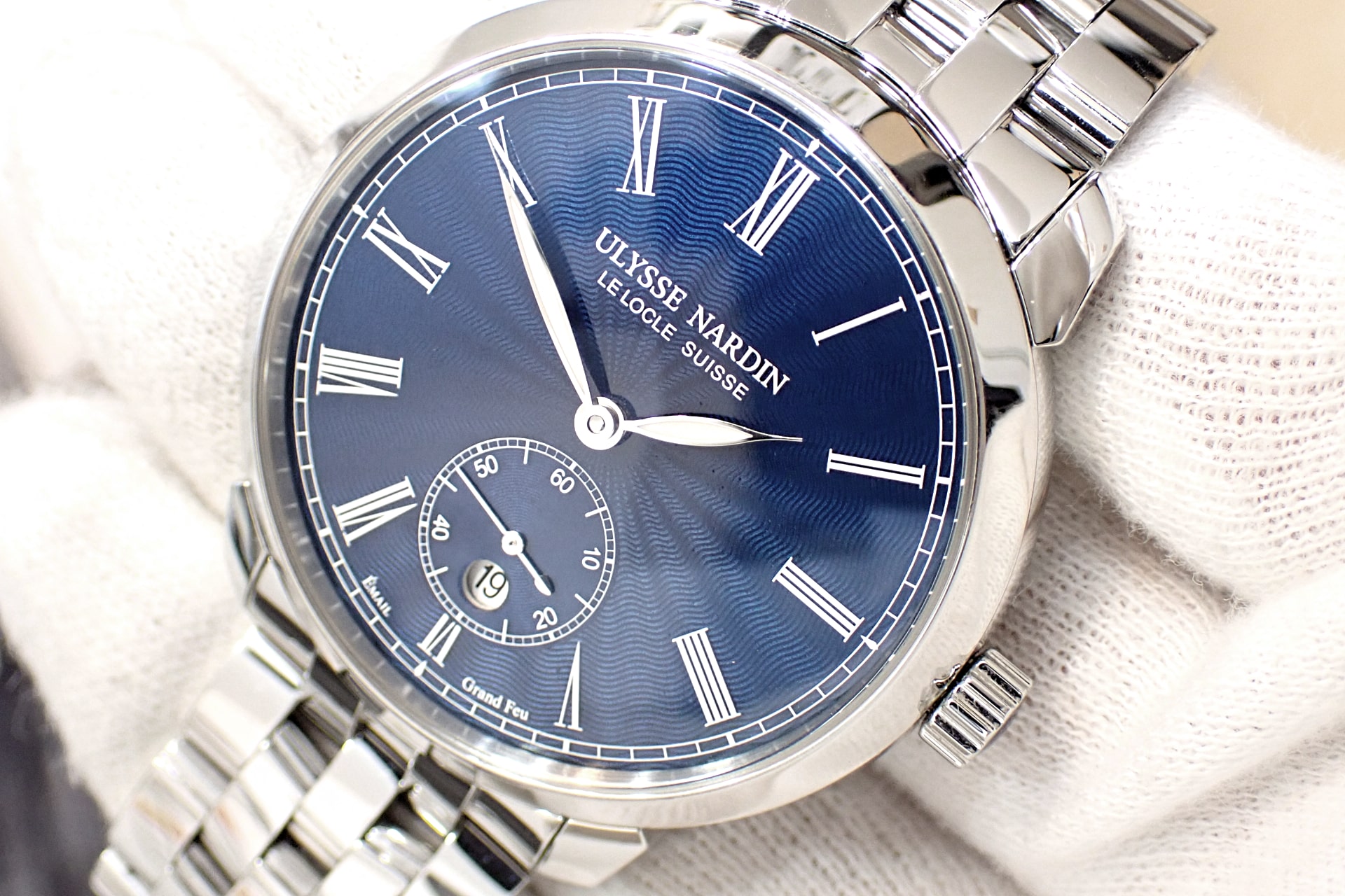 ULYSSE NARDIN/ユリスナルダン クラシコ エナメル文字盤 ブルー Ref.3203-136/E3