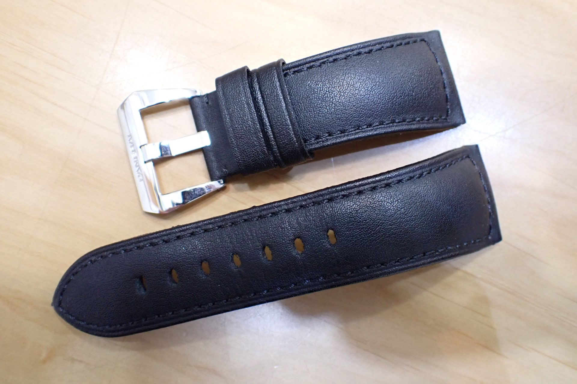 パネライ/Panerai ラジオミール ブラックシール ロゴ Ref.PAM00380