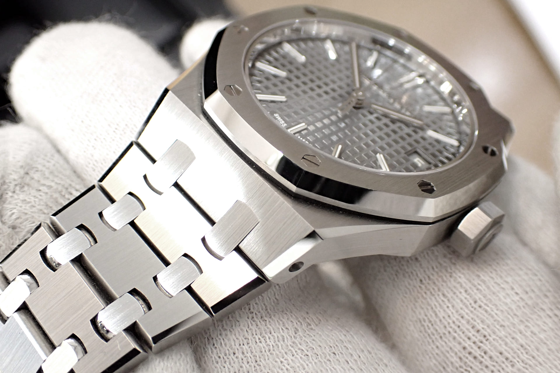 オーデマピゲ/Audemars Piguet ロイヤルオーク オートマティック 50周年記念 Ref.15550ST.OO.1356ST.03 グレー