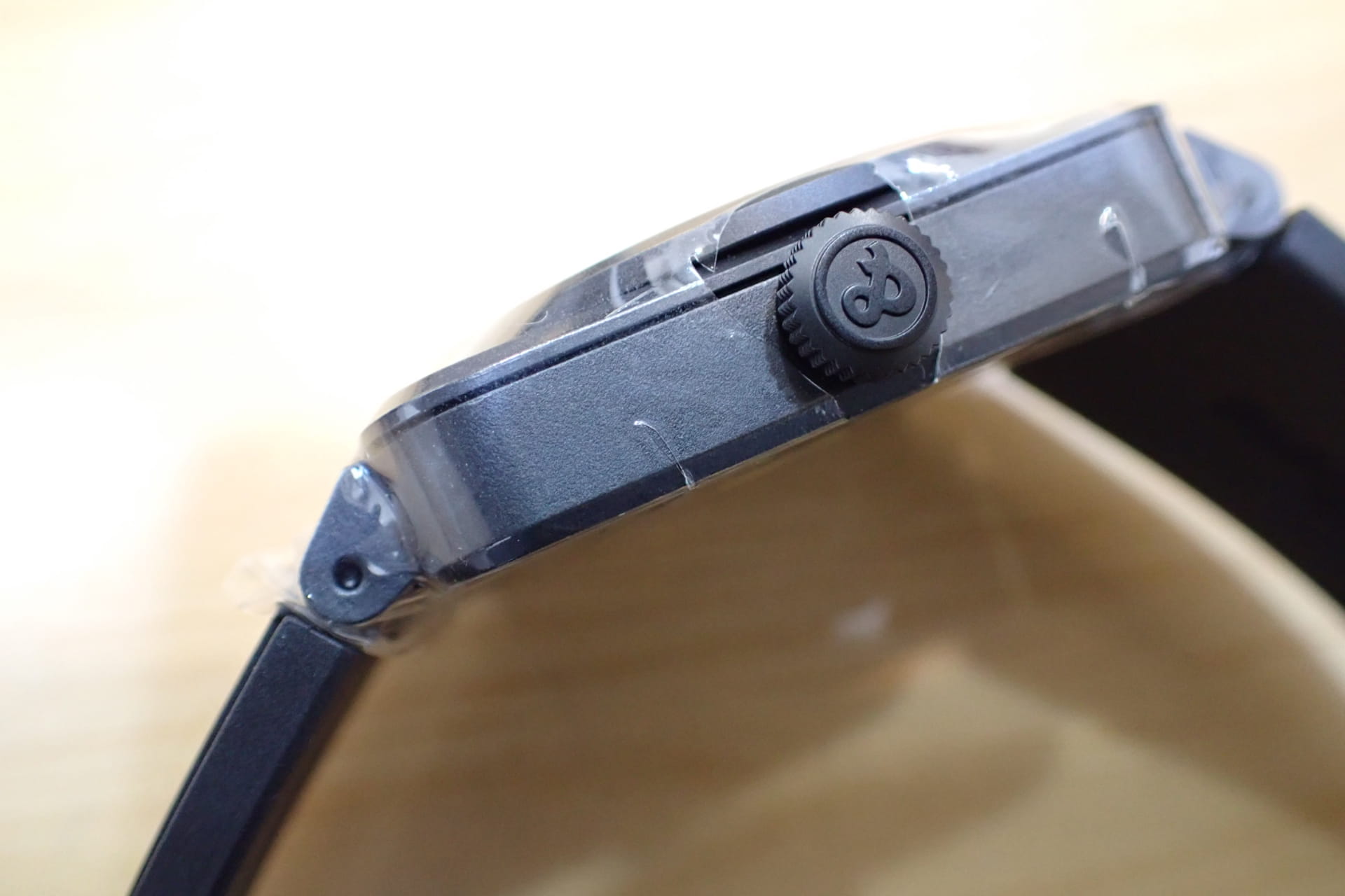 Bell&Ross/ベル&ロス BR-03 ジャイロコンパス Ref: BR03A-CPS-CE/SRB セラミック製