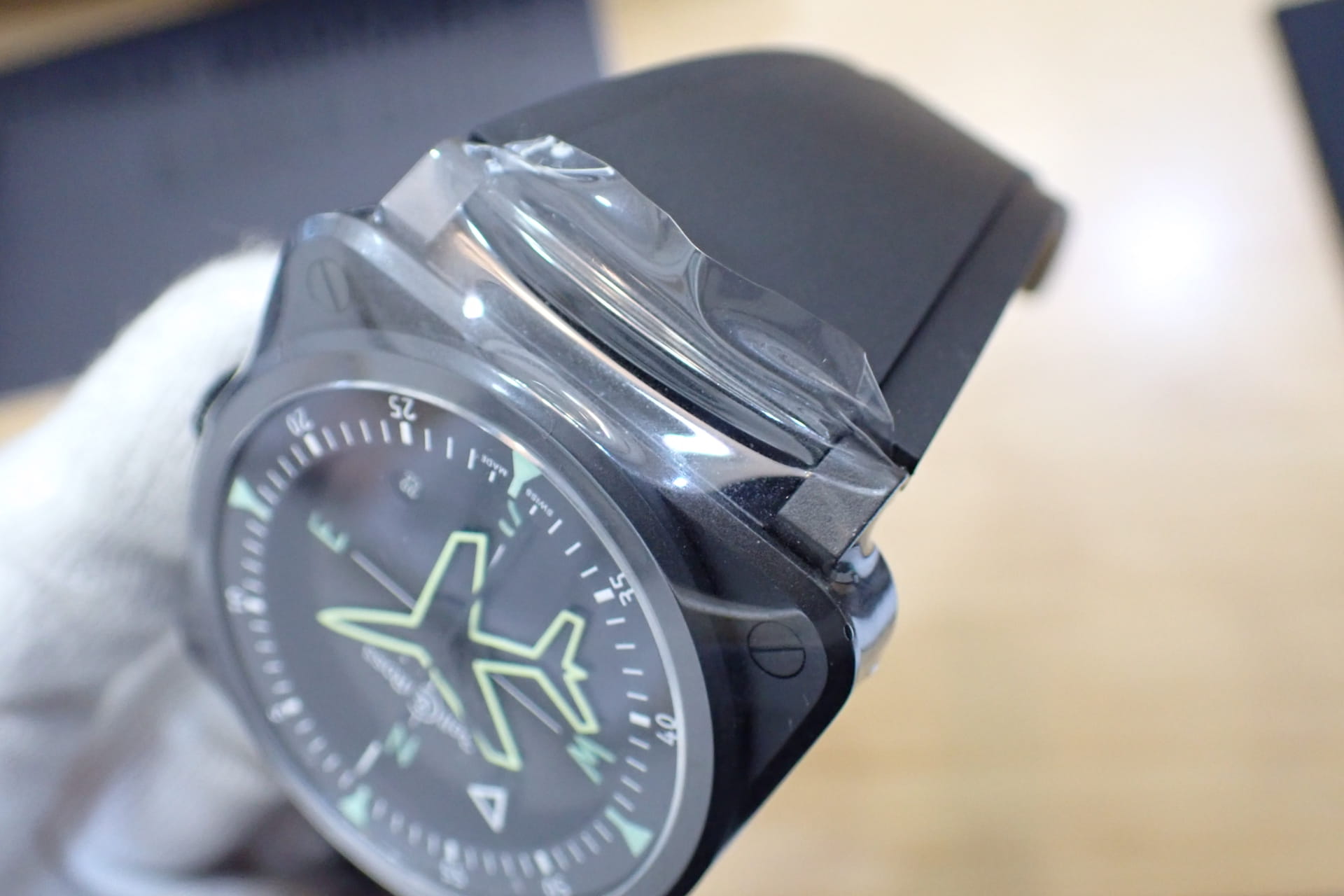 Bell&Ross/ベル&ロス BR-03 ジャイロコンパス Ref: BR03A-CPS-CE/SRB セラミック製