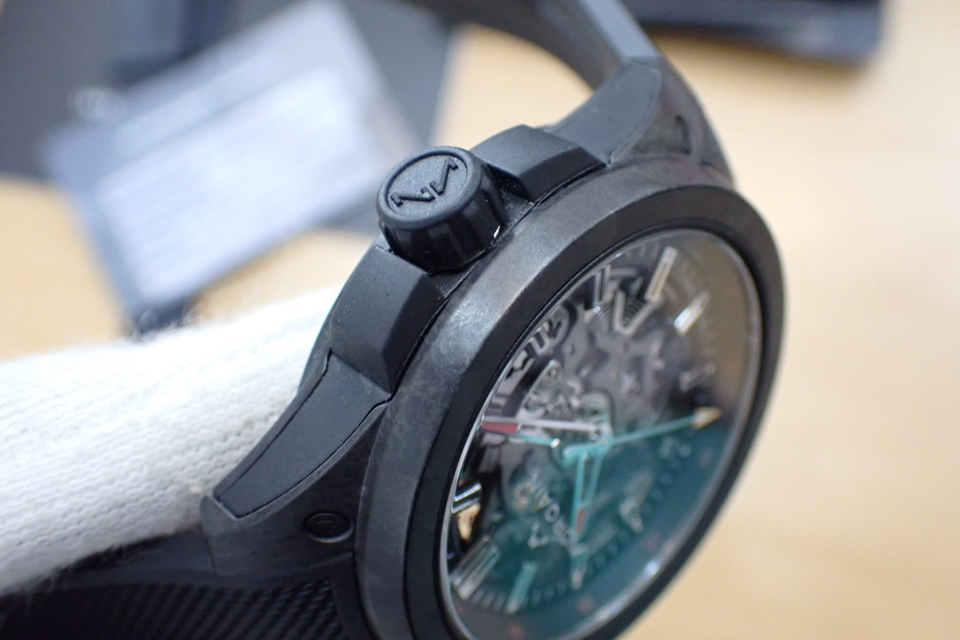 NORQAIN/ノルケイン インディペンデンス ワイルド ワン スケルトン ハクナ ミパカ 新作 Ref.N3000.07Q17.B24.R01 世界限定200本