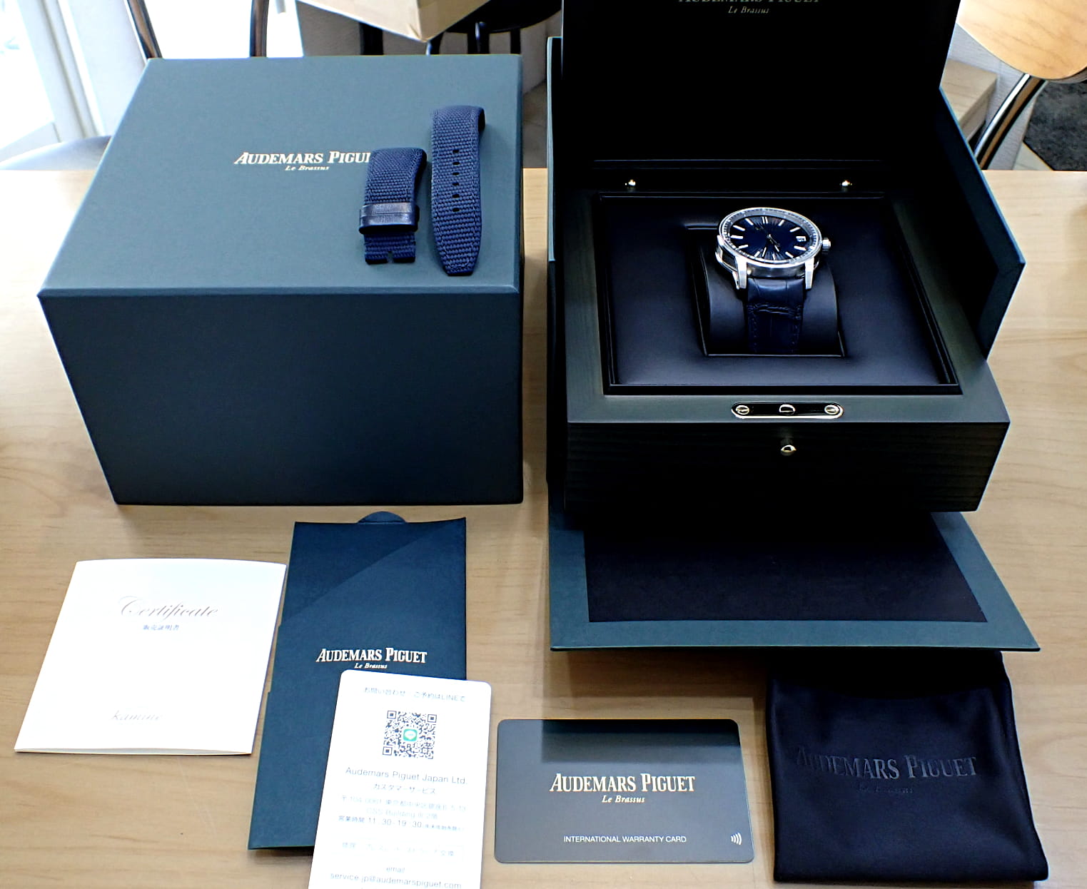 AUDEMARS PIGUET/オーデマピゲ CODE11.59 Ref.15210ST.OO.A348KB.01 ナイトブルー文字盤 2023年新作