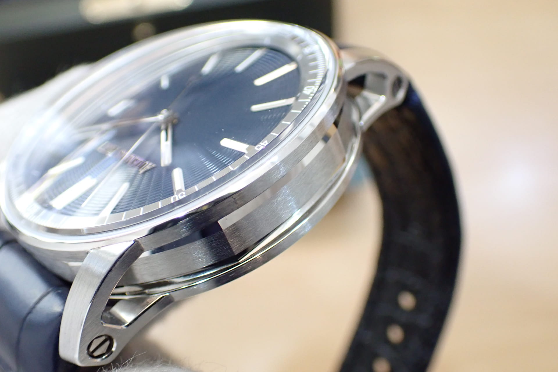 AUDEMARS PIGUET/オーデマピゲ CODE11.59 Ref.15210ST.OO.A348KB.01 ナイトブルー文字盤 2023年新作