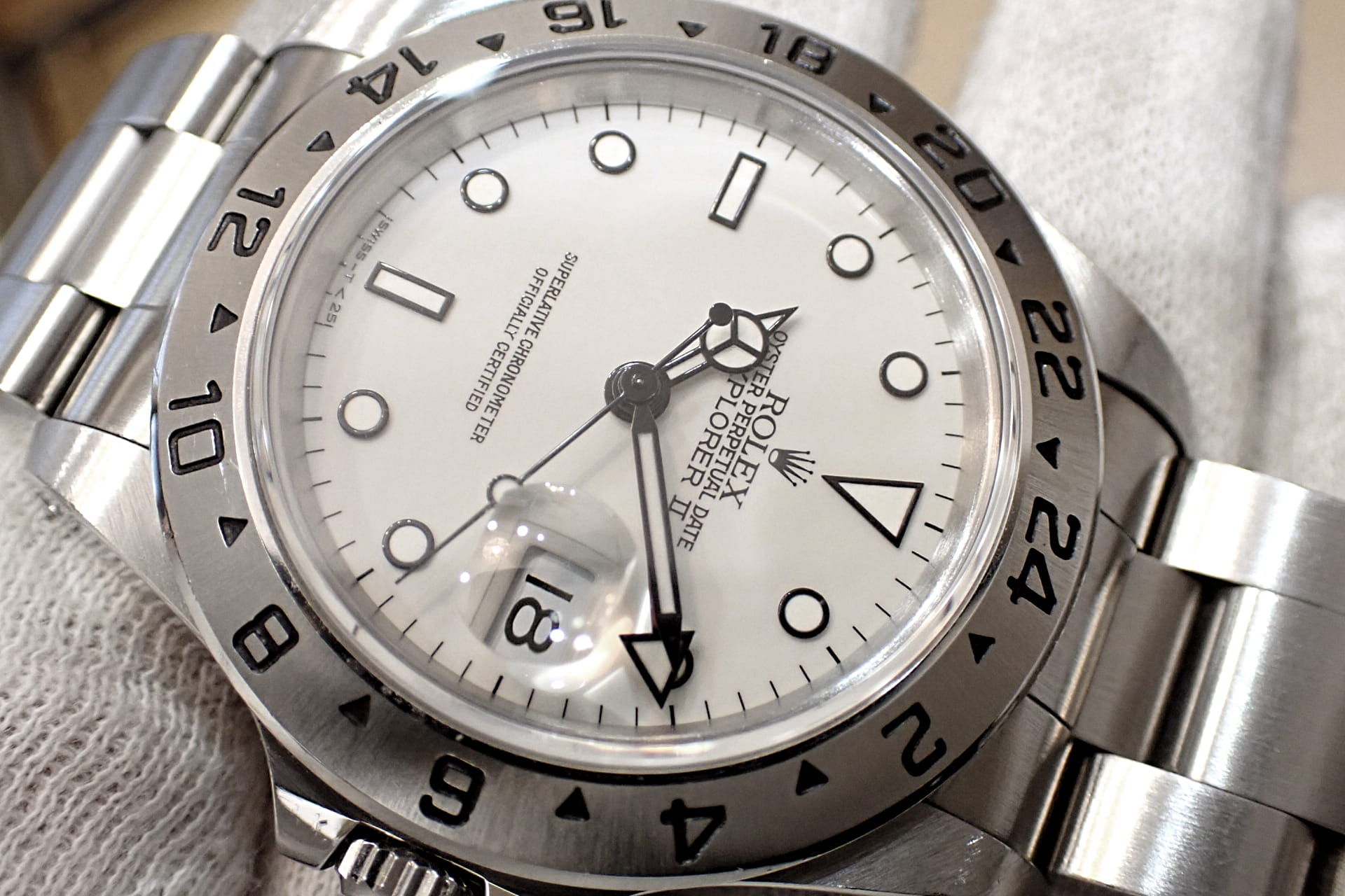 ROLEX/ロレックス エクスプローラー2 Ref.16570 N番 グレー文字盤 オールトリチウム 付属品充実