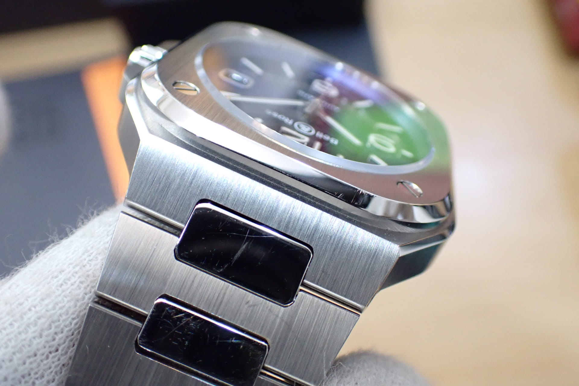 Bell&Ross/ベル&ロス BR05 ネイビー文字盤 Ref.BR05A-BLU-ST/SST