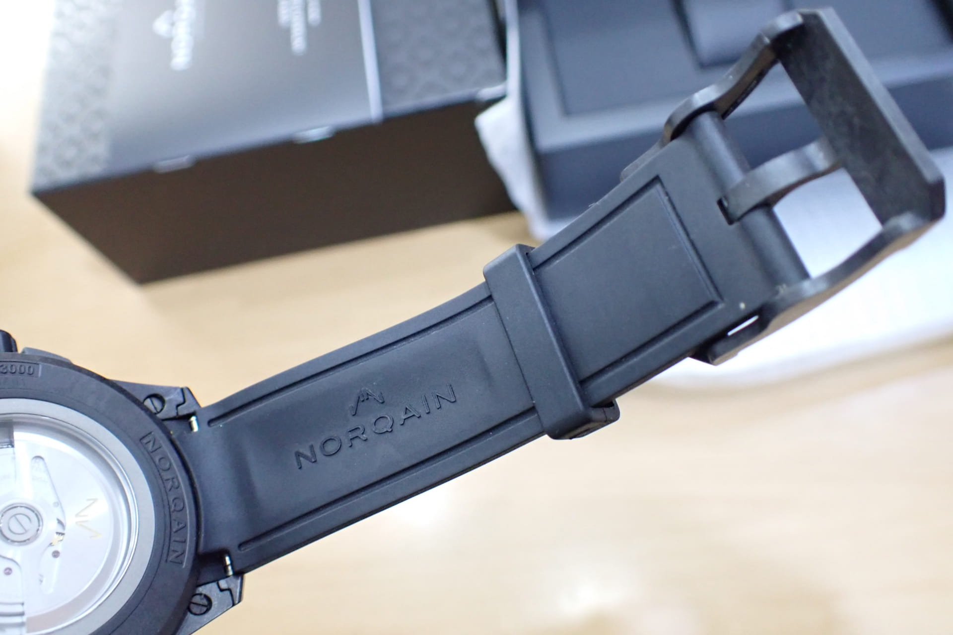 ノルケイン/NORQAIN ワイルドワン オールブラック Ref.N3000.21Q34.B02.R01
