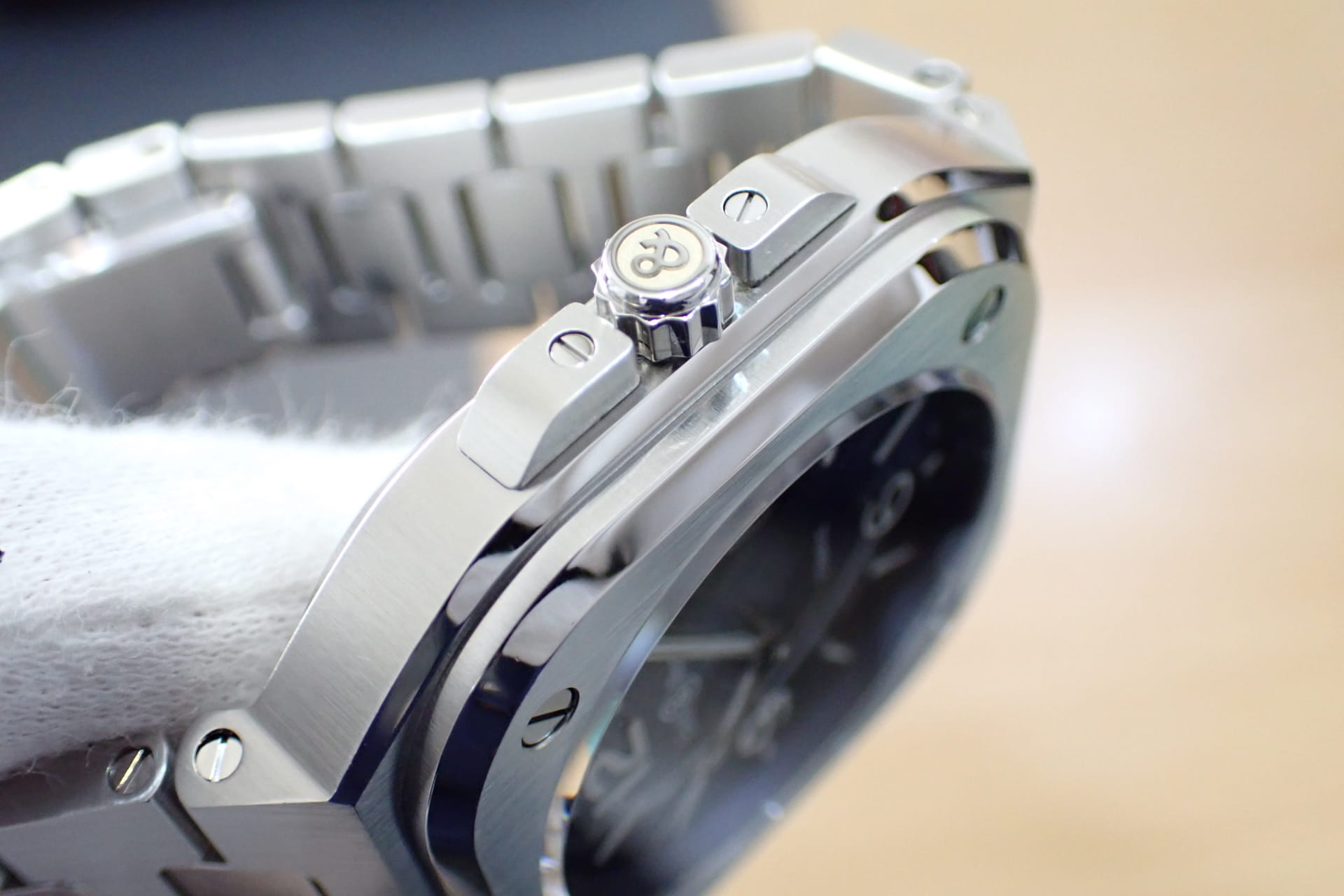 Bell&Ross/ベル&ロス BR05 ネイビー文字盤 Ref.BR05A-BLU-ST/SST