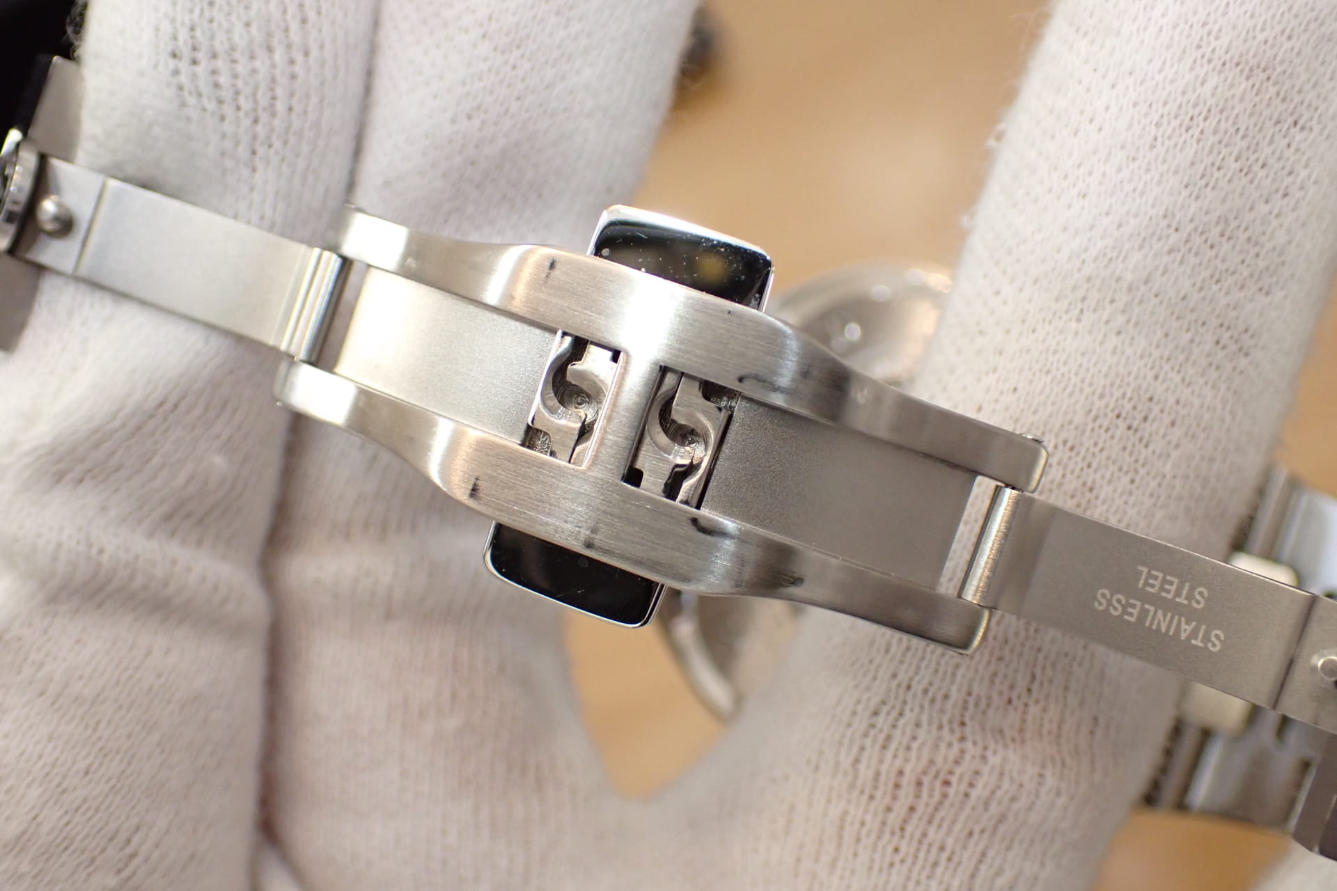 Bell&Ross/ベル&ロス BR05 ネイビー文字盤 Ref.BR05A-BLU-ST/SST