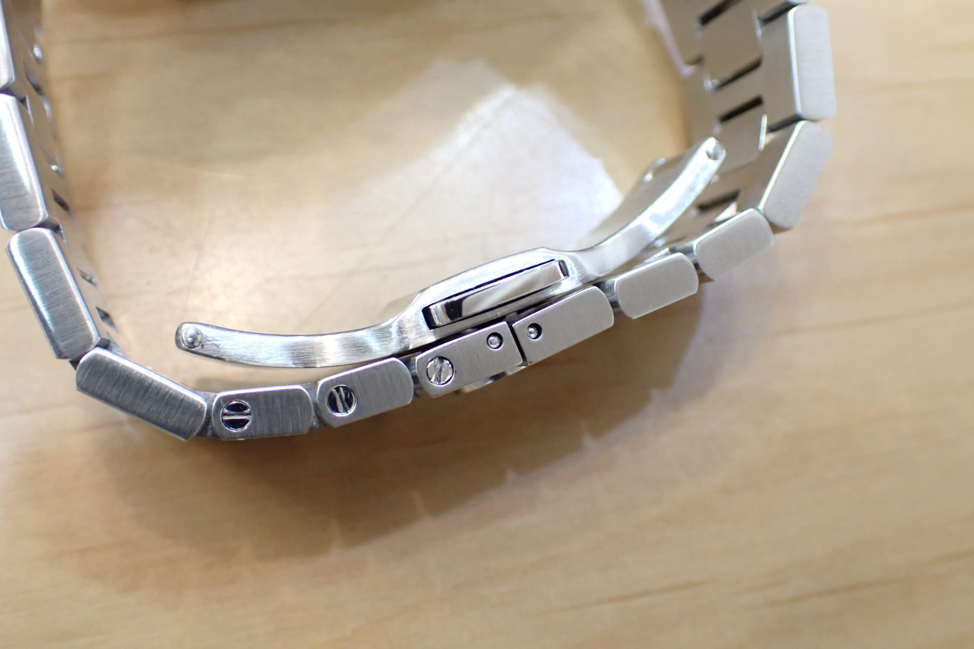 Bell&Ross/ベル&ロス BR05 ネイビー文字盤 Ref.BR05A-BLU-ST/SST