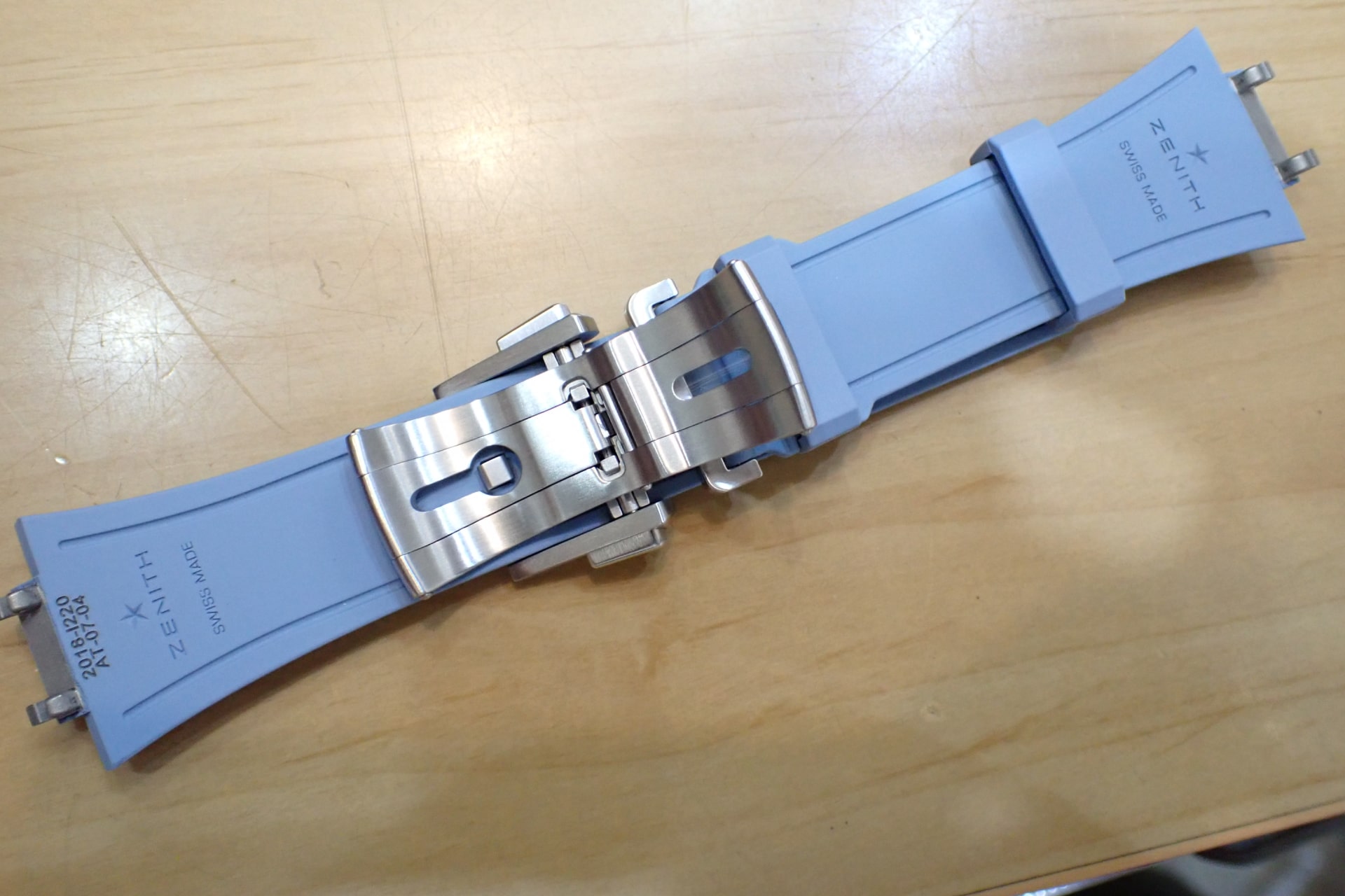 ZENITH/ゼニス デファイ スカイライン 41mm Ref.03.9300.3620/16.I001 日本限定100本 バケットダイヤ/アイスブルー文字盤