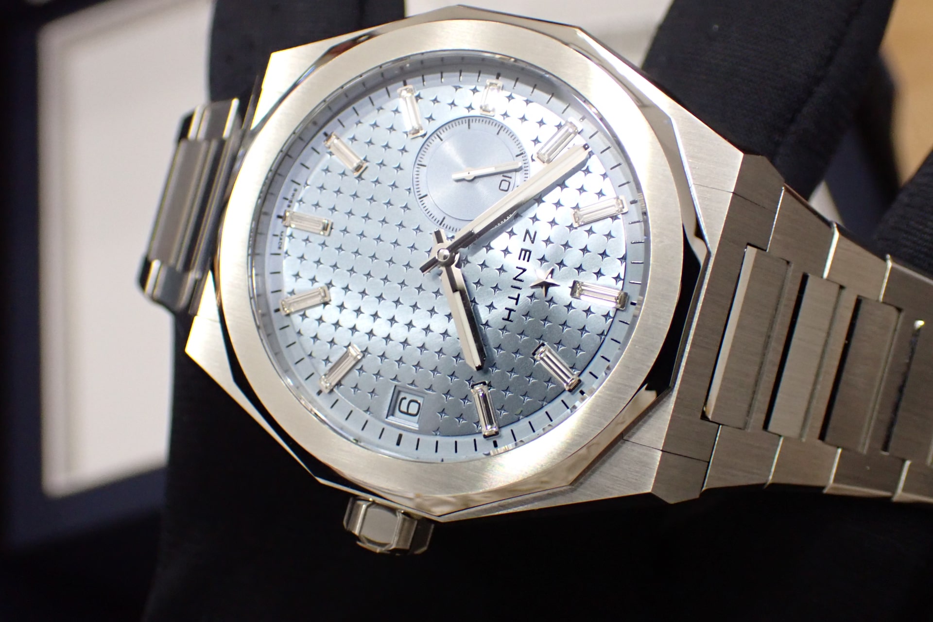 ZENITH/ゼニス デファイ スカイライン 41mm Ref.03.9300.3620/16.I001 日本限定100本 バケットダイヤ/アイスブルー文字盤