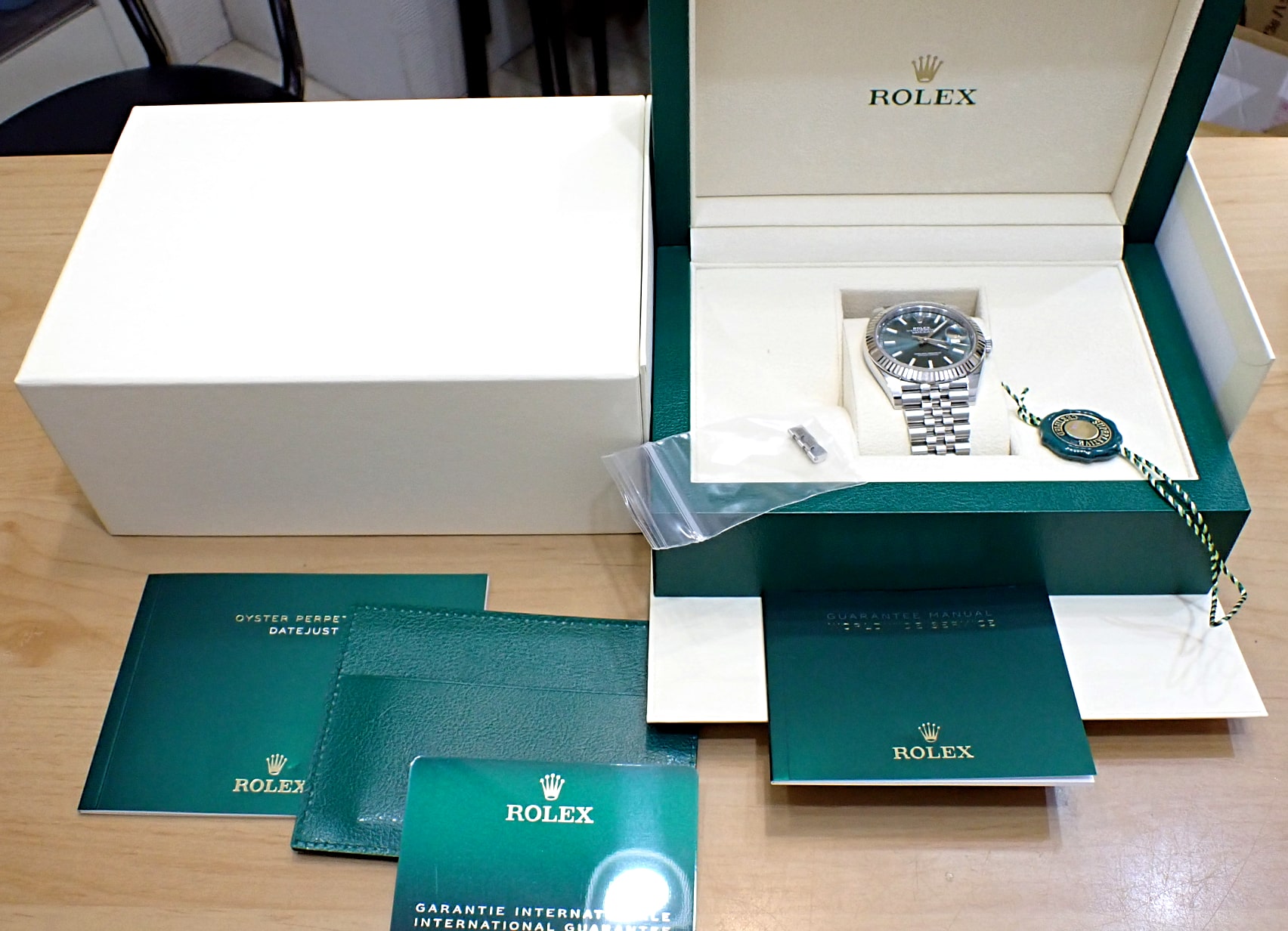 ROLEX/ロレックス デイトジャスト41 Ref.126334 WG/SS ミントグリーン/フルーテッドベゼル ジュビリーブレス