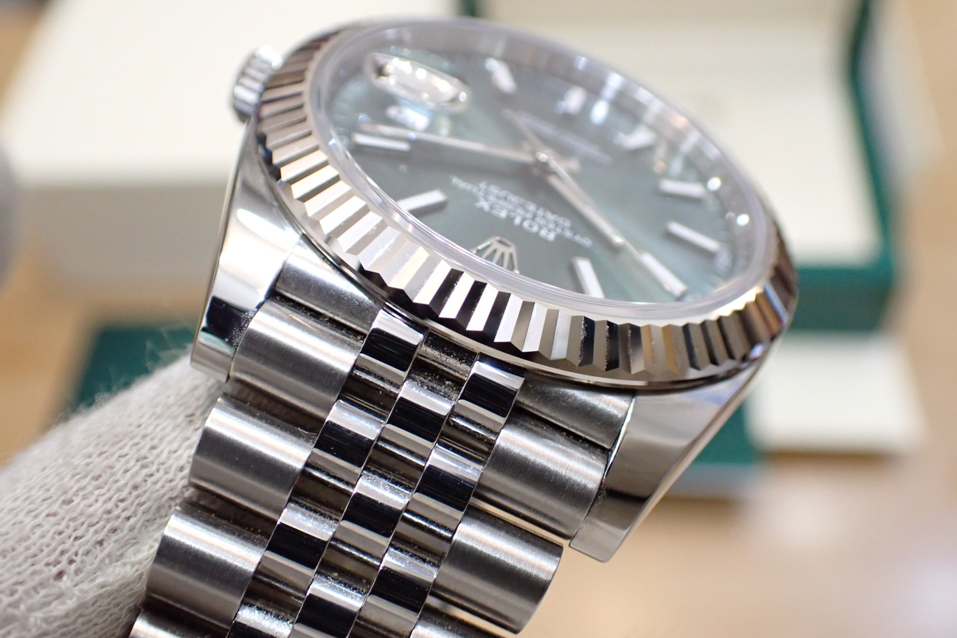 ROLEX/ロレックス デイトジャスト41 Ref.126334 WG/SS ミントグリーン/フルーテッドベゼル ジュビリーブレス