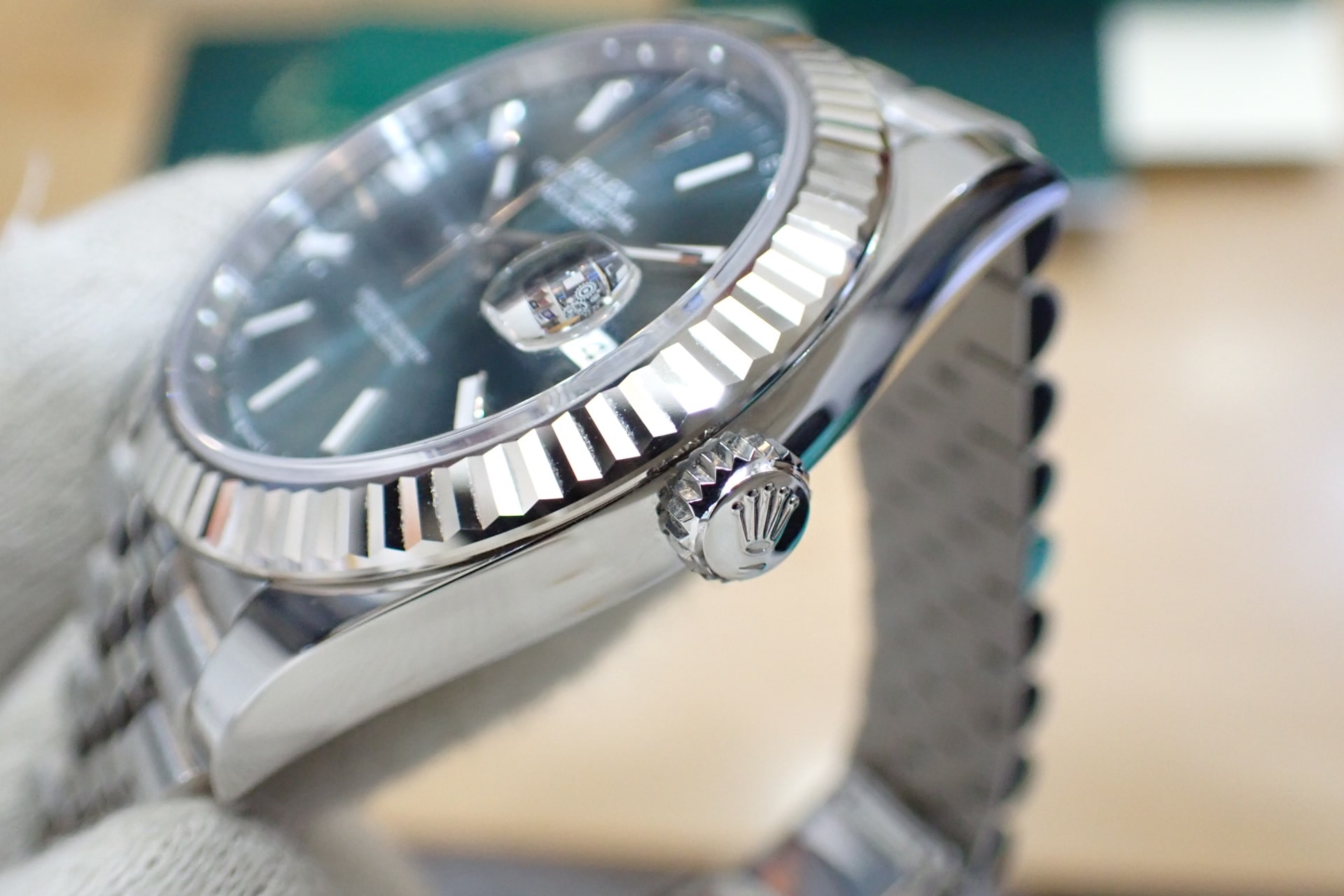 ROLEX/ロレックス デイトジャスト41 Ref.126334 WG/SS ミントグリーン/フルーテッドベゼル ジュビリーブレス