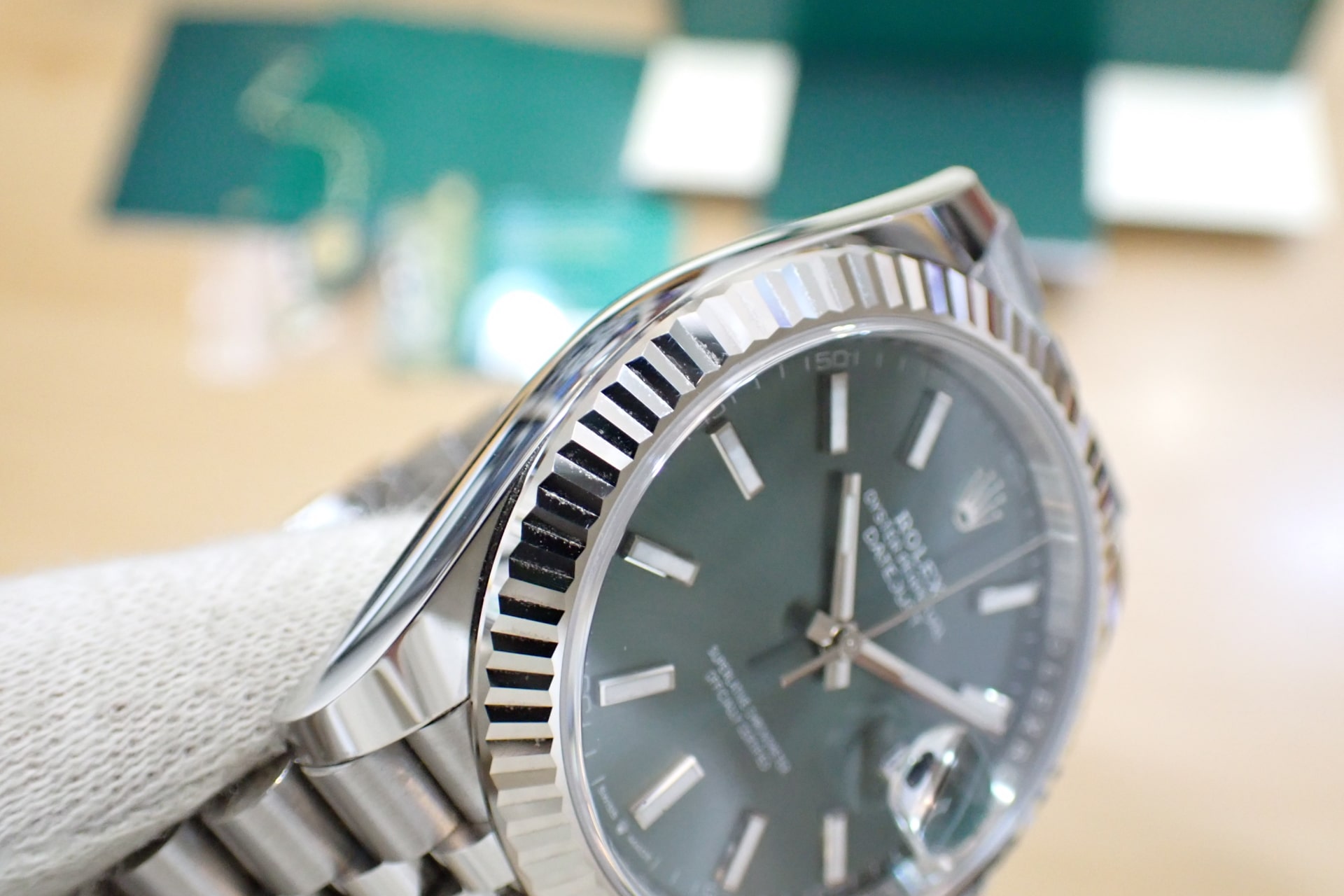 ROLEX/ロレックス デイトジャスト41 Ref.126334 WG/SS ミントグリーン/フルーテッドベゼル ジュビリーブレス