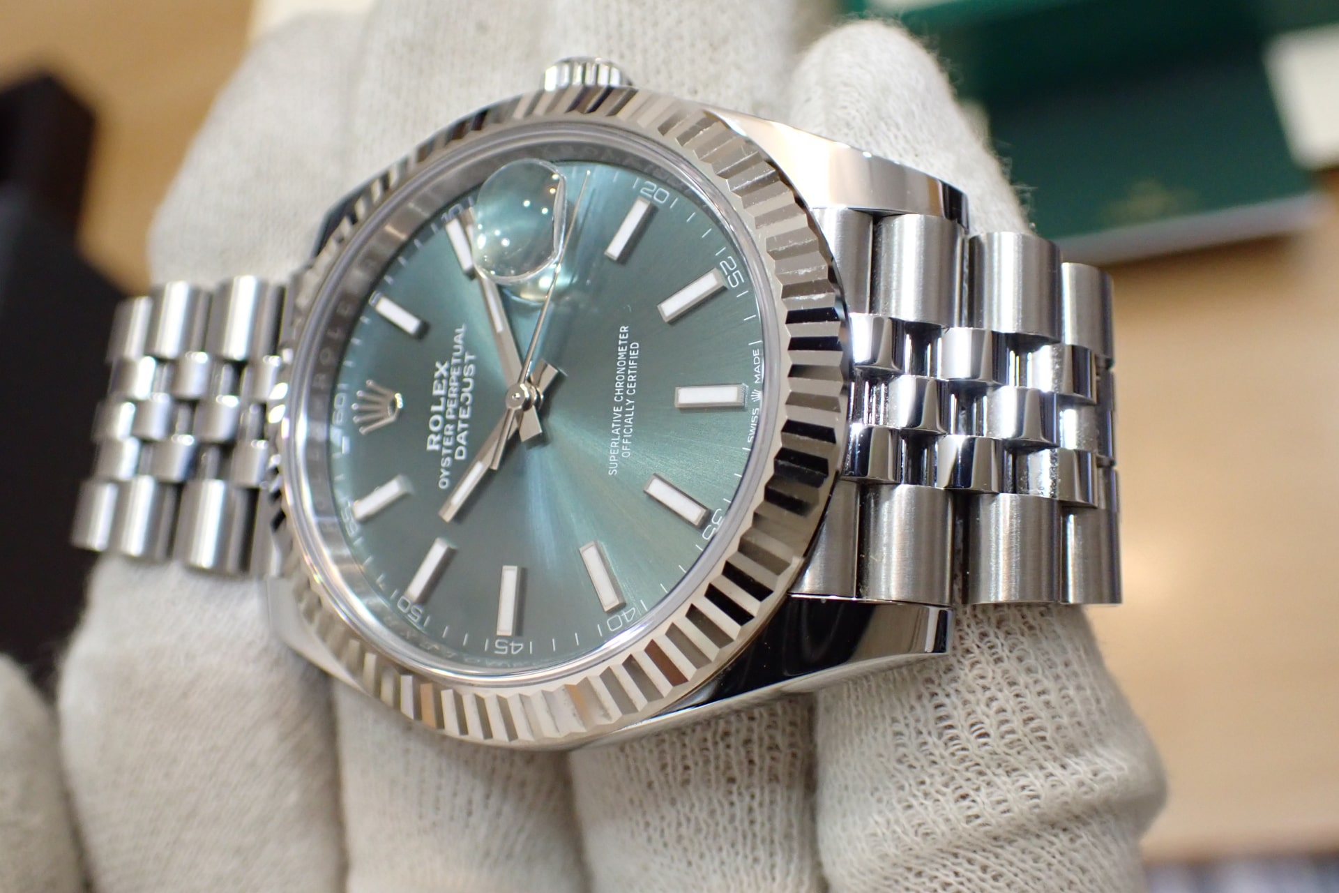 ROLEX/ロレックス デイトジャスト41 Ref.126334 WG/SS ミントグリーン/フルーテッドベゼル ジュビリーブレス