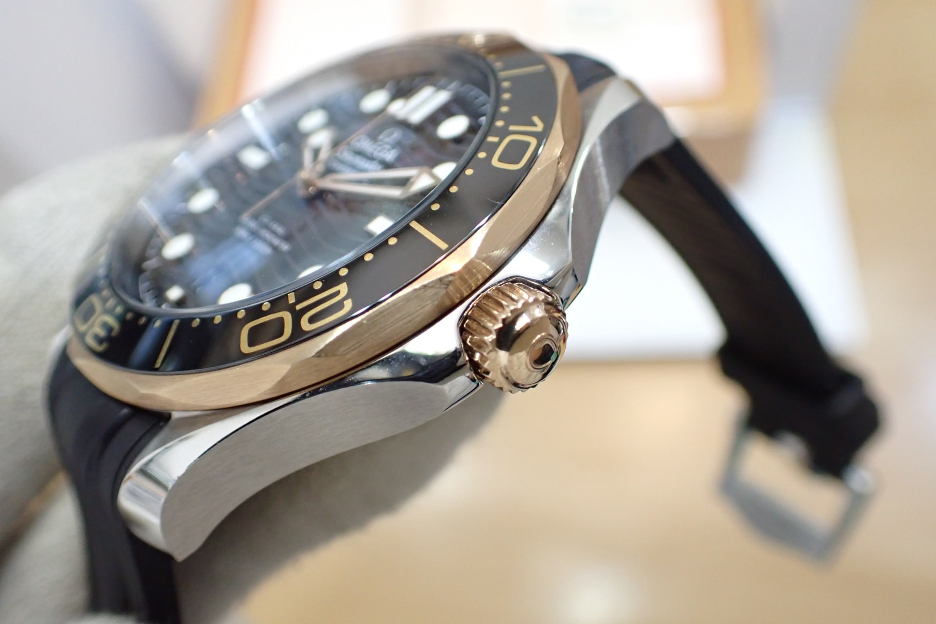 OMEGA/オメガ シーマスター ダイバー300M マスタークロノメーター 42mm 18Kセドナゴールド コンビ Ref.210.22.42.20.01.002