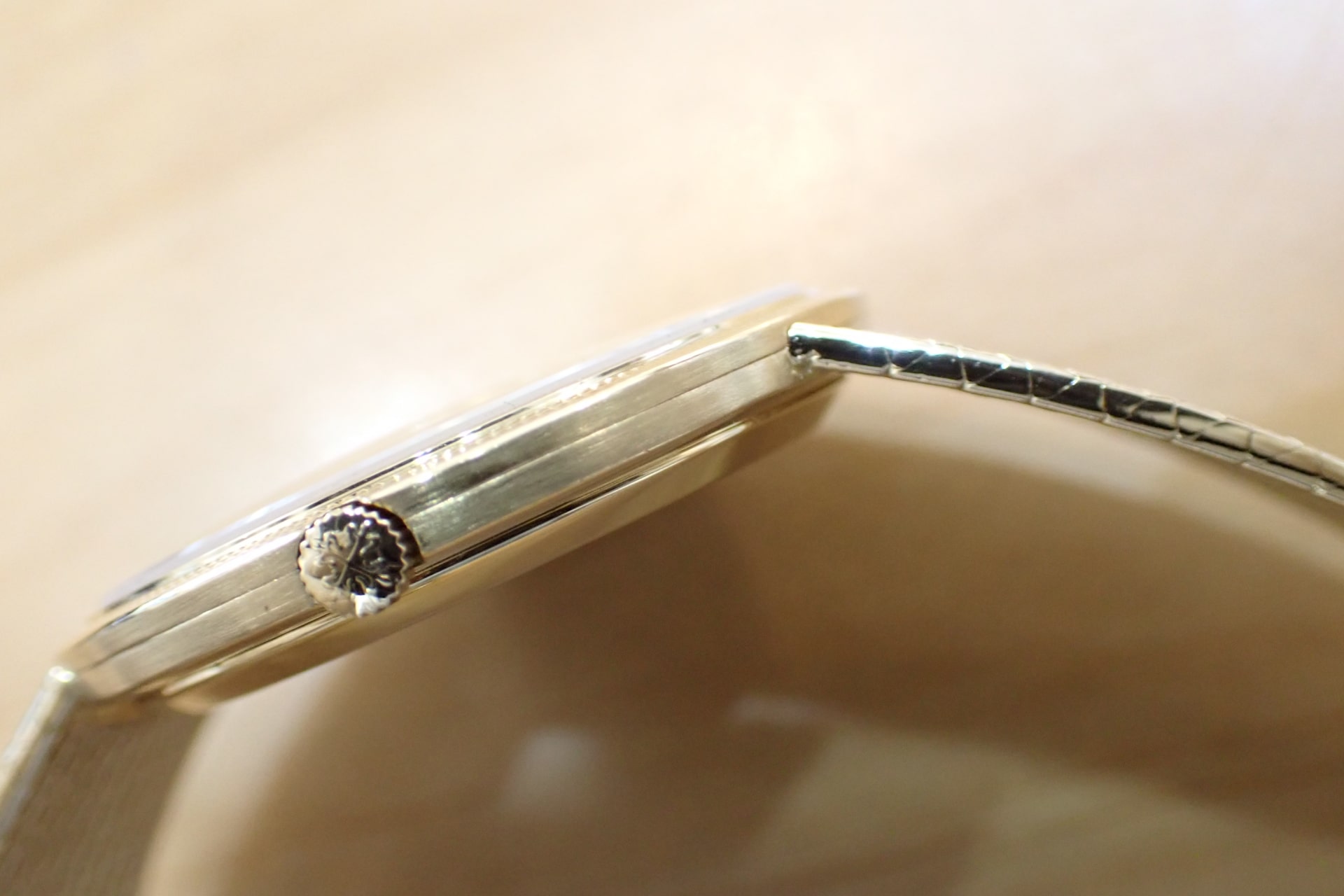 パテックフィリップ/PATEKPHILIPPE カラトラバ Ref.3588/1 18KYG ベルト一体モデル