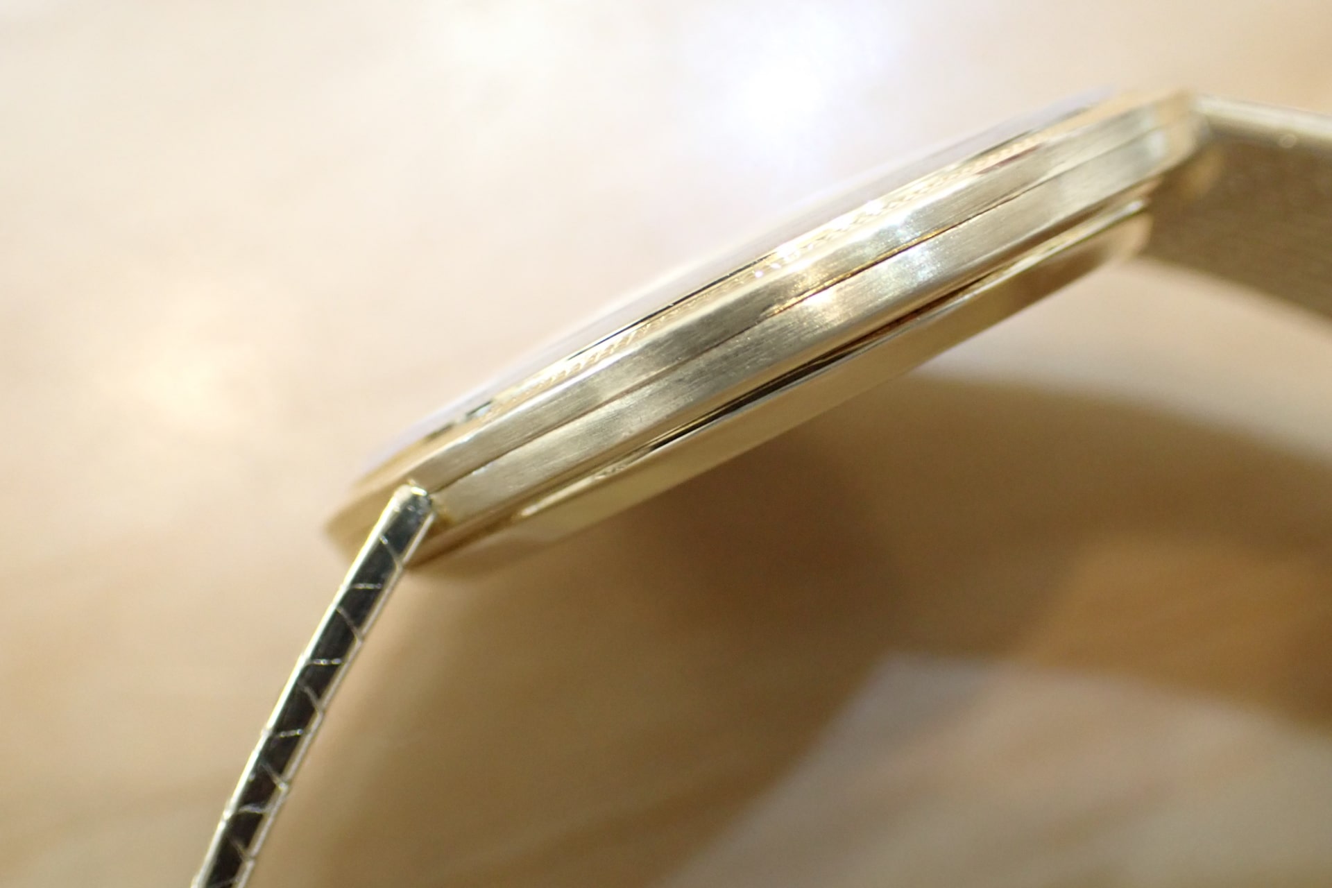 パテックフィリップ/PATEKPHILIPPE カラトラバ Ref.3588/1 18KYG ベルト一体モデル