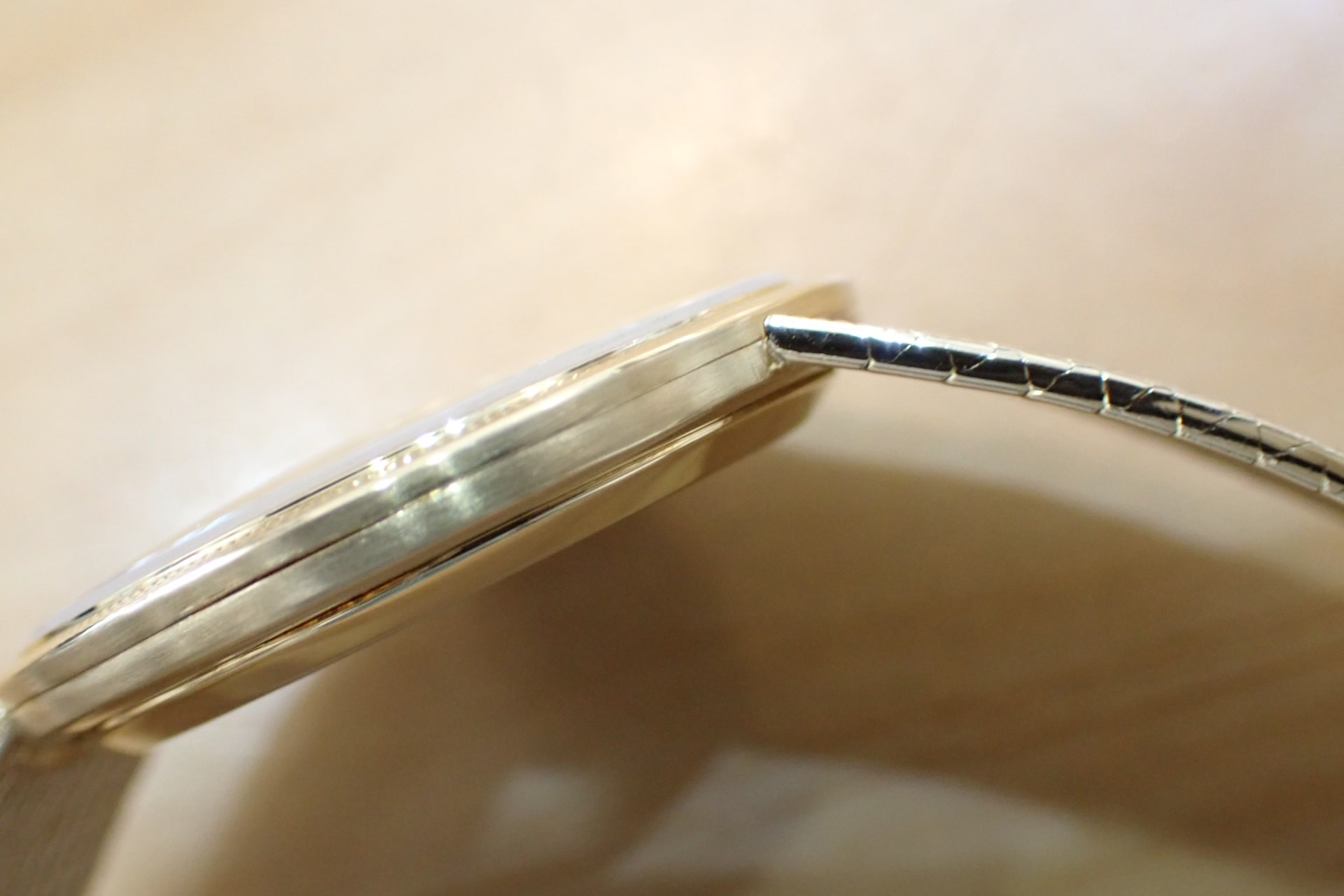 パテックフィリップ/PATEKPHILIPPE カラトラバ Ref.3588/1 18KYG ベルト一体モデル