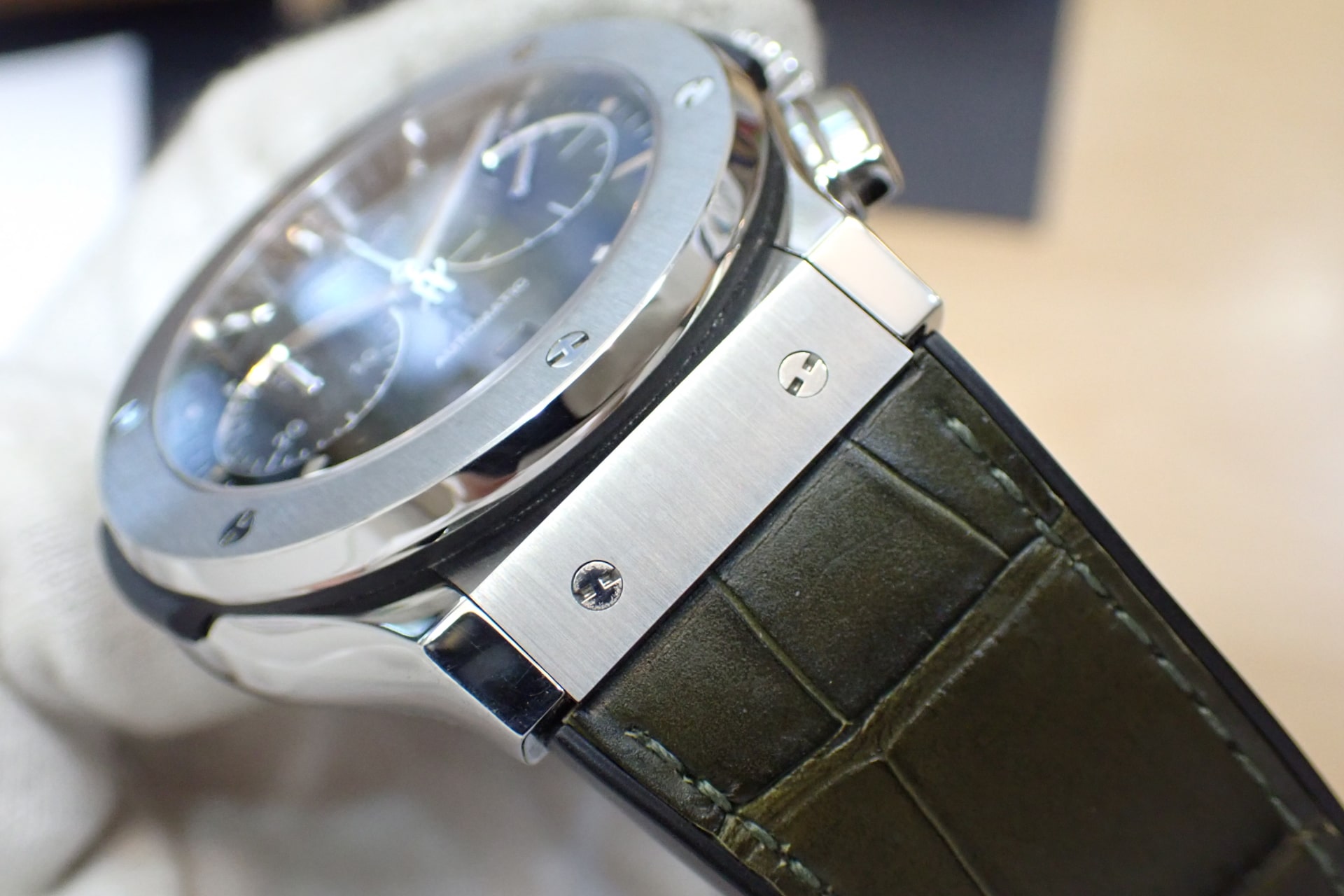 HUBLOT/ウブロ クラシックフュージョン クロノグラフ チタニウム Ref.521.NX.8970.LR グリーン文字盤