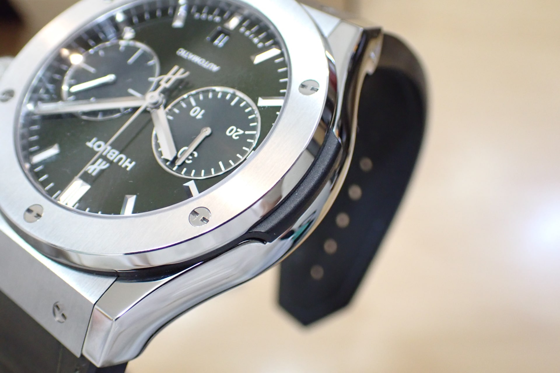 HUBLOT/ウブロ クラシックフュージョン クロノグラフ チタニウム Ref.521.NX.8970.LR グリーン文字盤