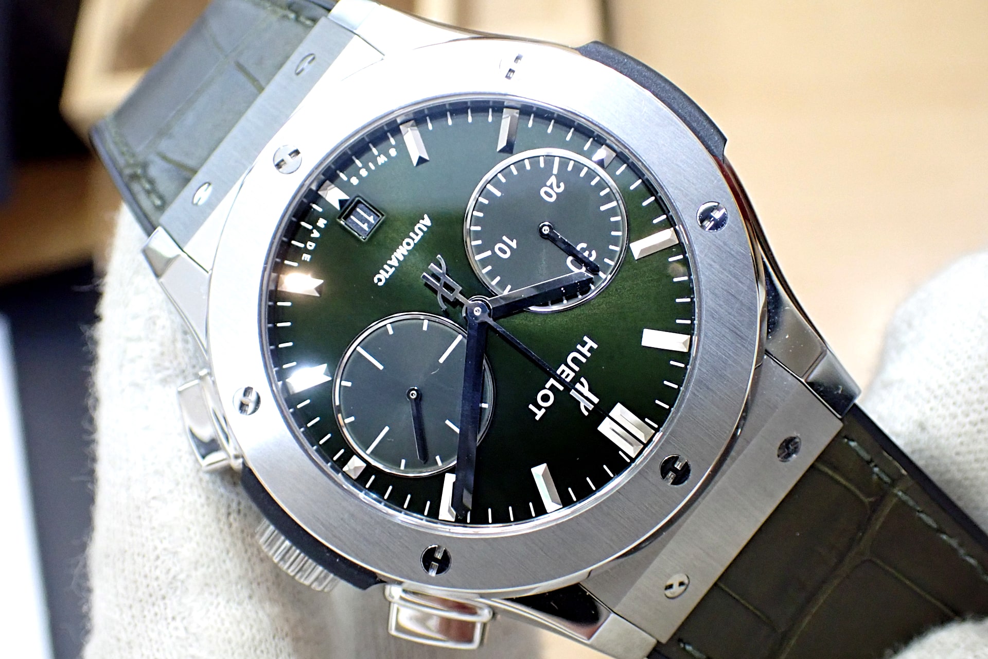 HUBLOT/ウブロ クラシックフュージョン クロノグラフ チタニウム Ref.521.NX.8970.LR グリーン文字盤