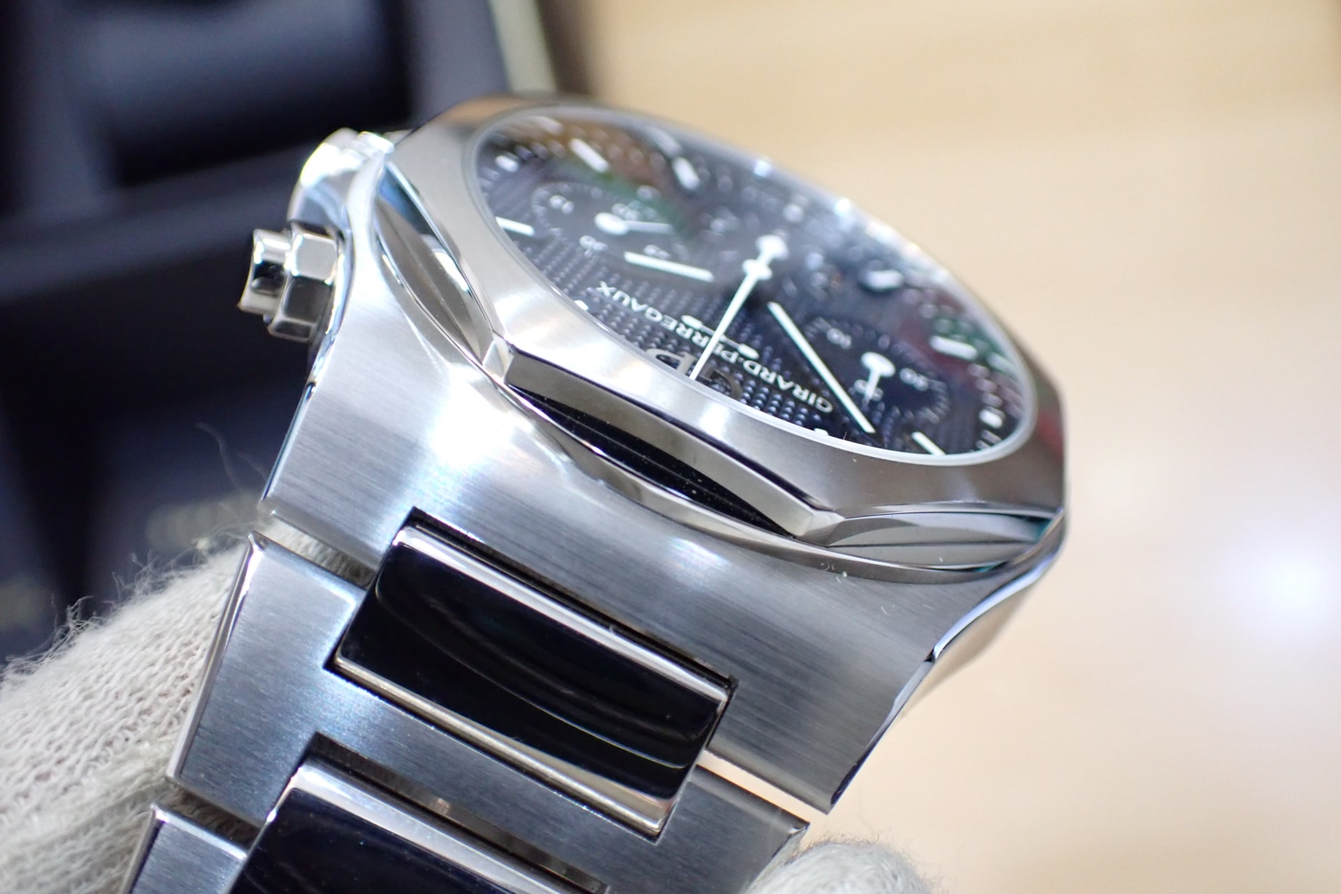 GIRARD PERREGAUX/ジラールペルゴ ロレアート 42mm クロノグラフ Ref.81020-11-431-BB4A ブルー文字盤