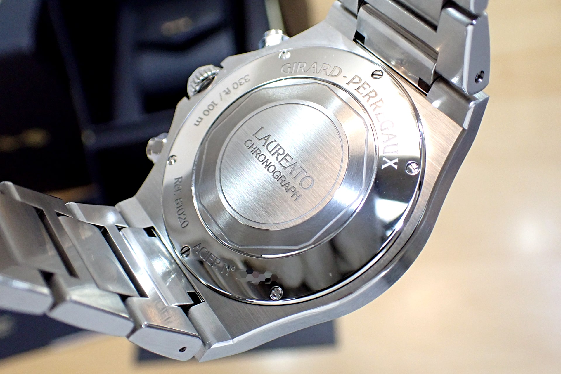 GIRARD PERREGAUX/ジラールペルゴ ロレアート 42mm クロノグラフ Ref.81020-11-431-BB4A ブルー文字盤