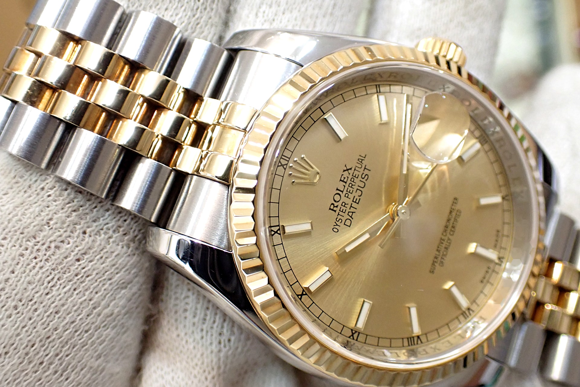 ロレックス/ROLEX デイトジャスト Ref.116233 シリアルG番 18KYG/SS シャンパン文字盤/ジュビリー