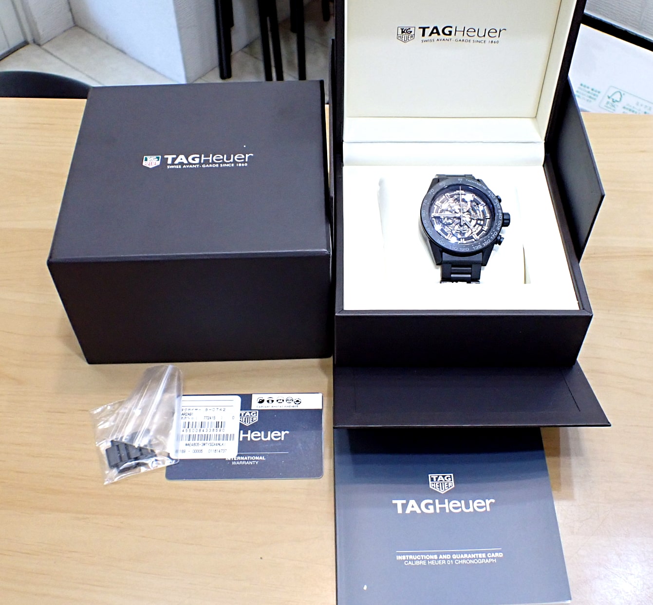 タグ ホイヤー/TAG HEUER カレラ キャリバーホイヤー01 クロノグラフ Ref.CAR2A91.BH0742 セラミック製