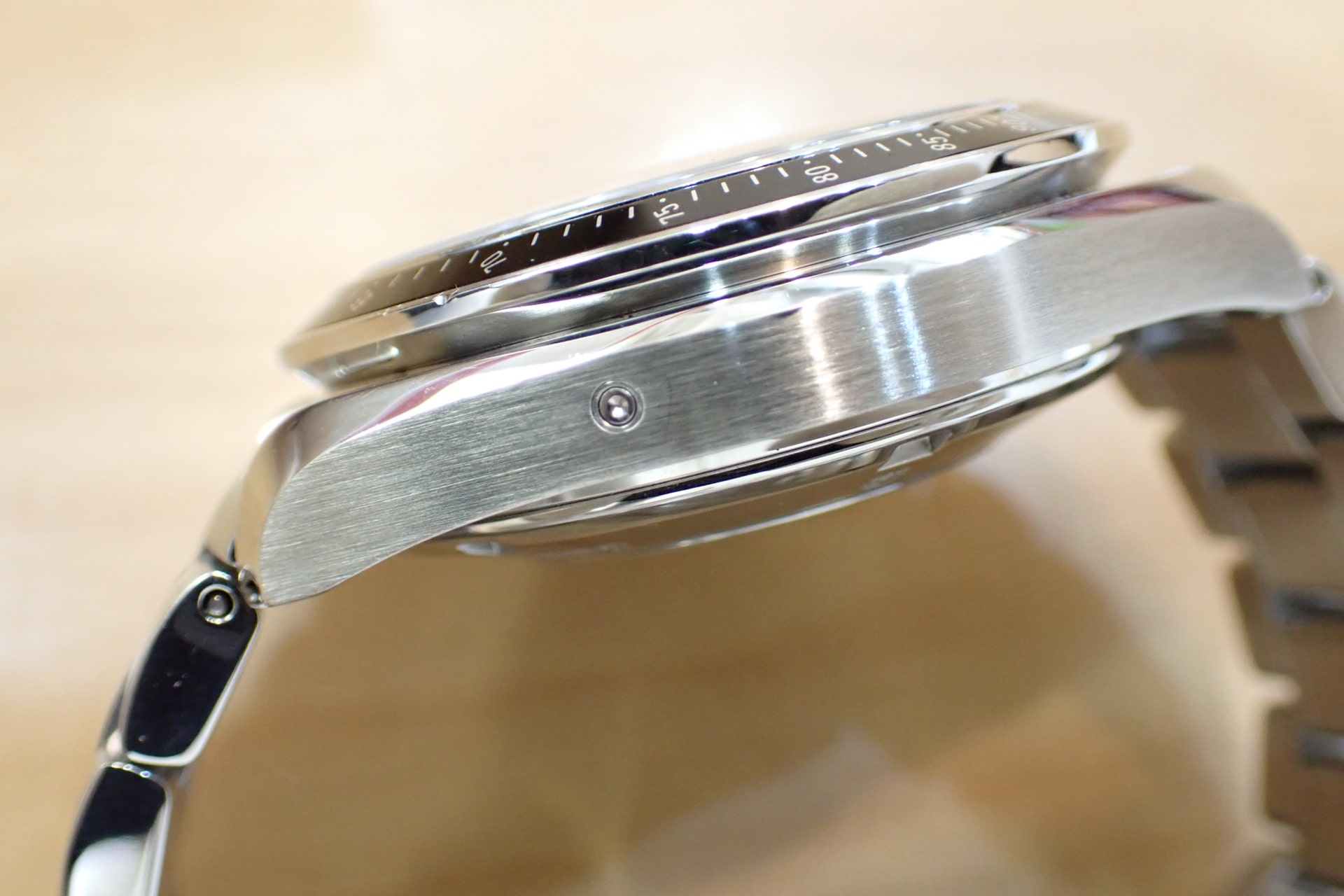 オメガ/OMEGA スピードマスター デイト 1957 Ref.323.30.40.40.01.001 日本限定2009本