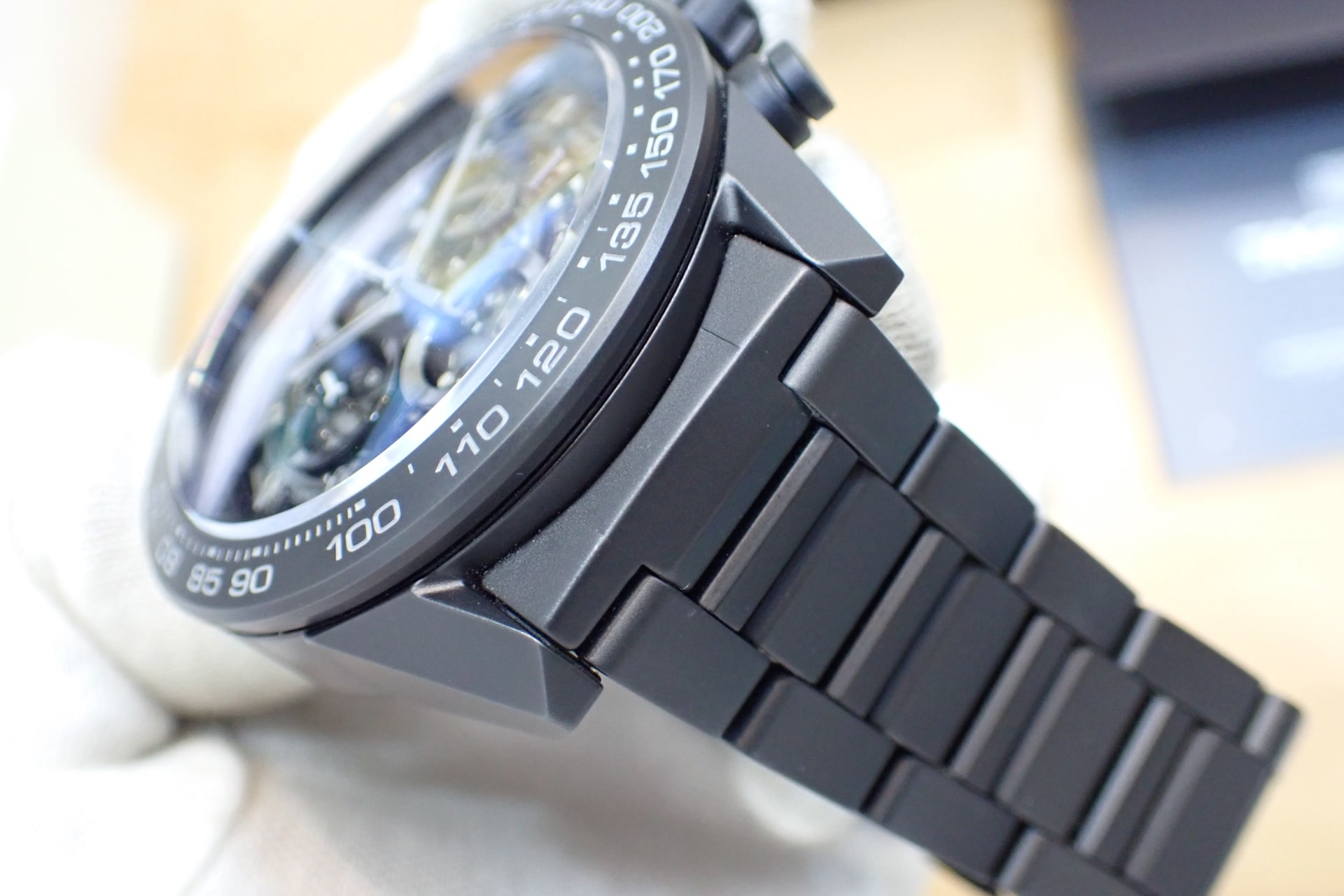 タグ ホイヤー/TAG HEUER カレラ キャリバーホイヤー01 クロノグラフ Ref.CAR2A91.BH0742 セラミック製