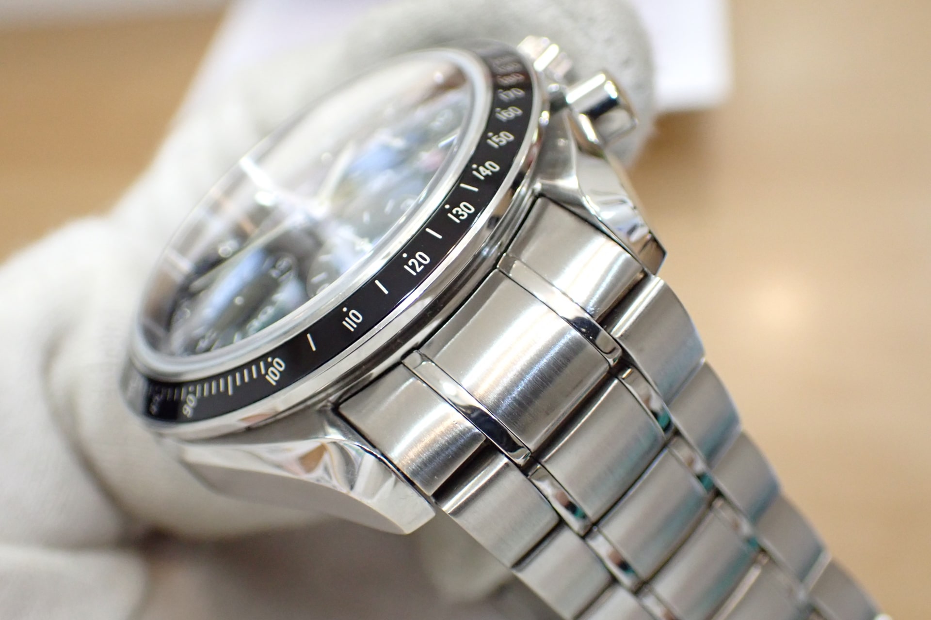 オメガ OMEGA 腕時計 スピードマスターデイト オメガ スピードマスター・デイト 日本限定2009本 シルバー×ブラック