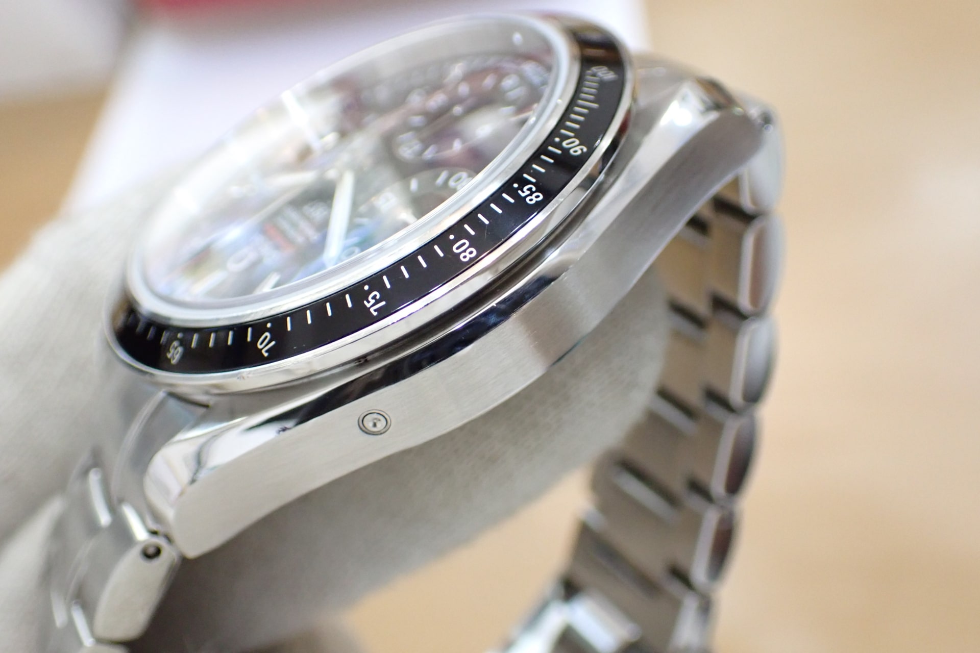 オメガ OMEGA 腕時計 スピードマスターデイト 美品】【中古】OMEGA オメガ スピードマスター デイト 323.30.40.40